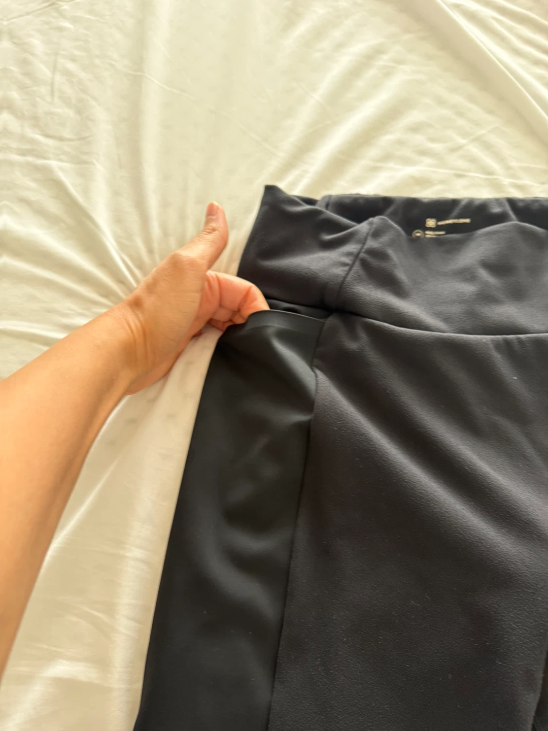 HoneyLove Black Leggings Size M ORIGINALLY $145 - photo 4