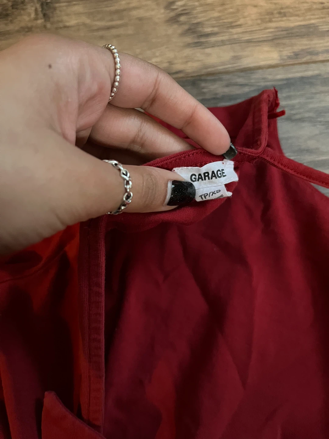 Garage Red Long Sleeve Tie Front Crop Top XS - photo 2