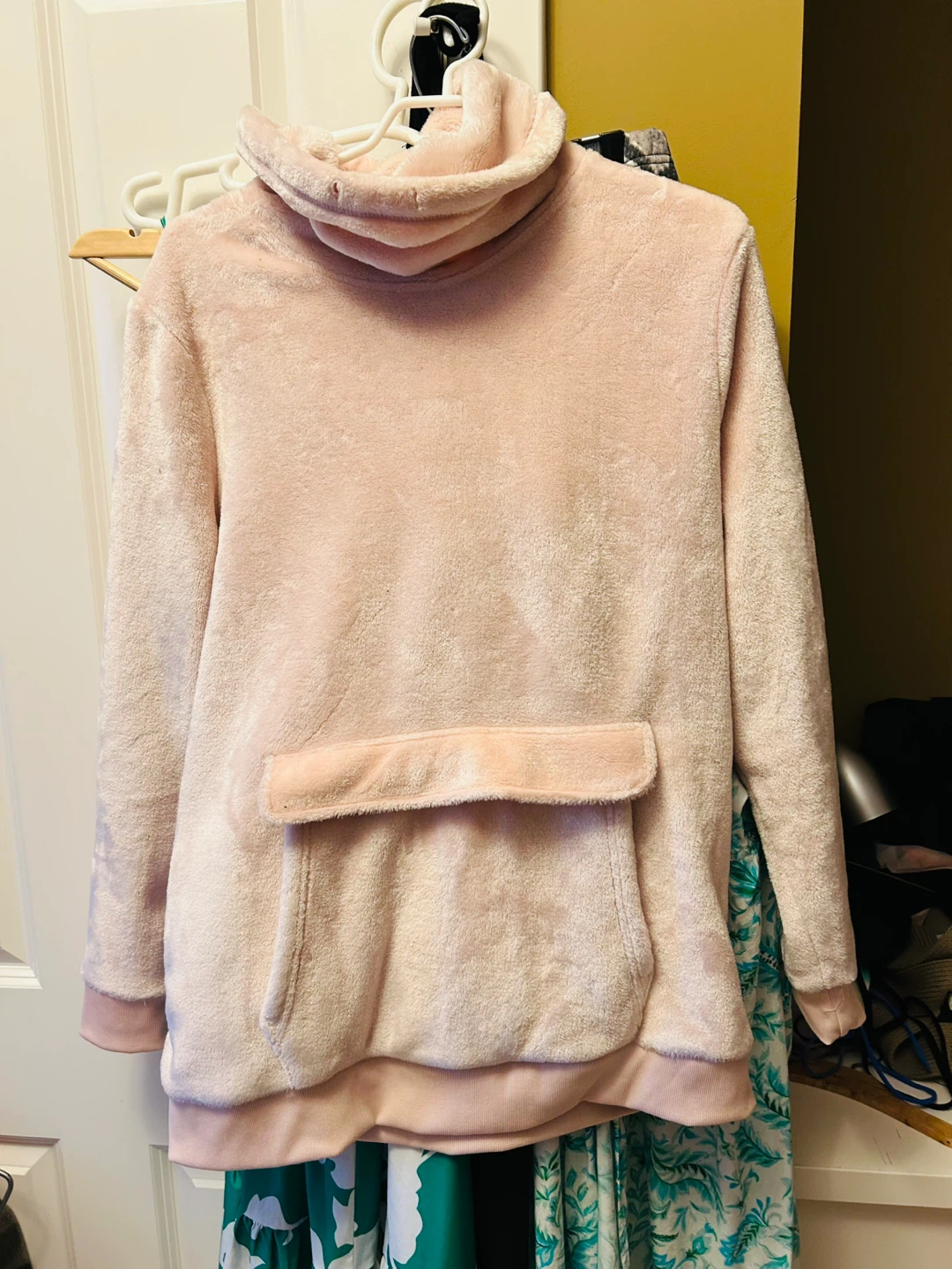 Ardene Pink Fleece Hoodie