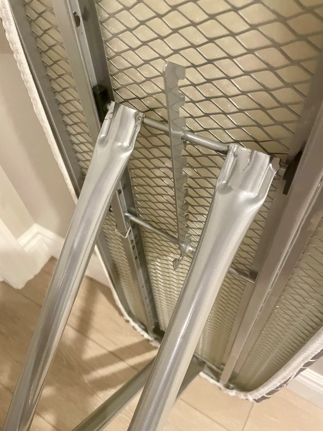 Foldable Ironing Board - photo 4