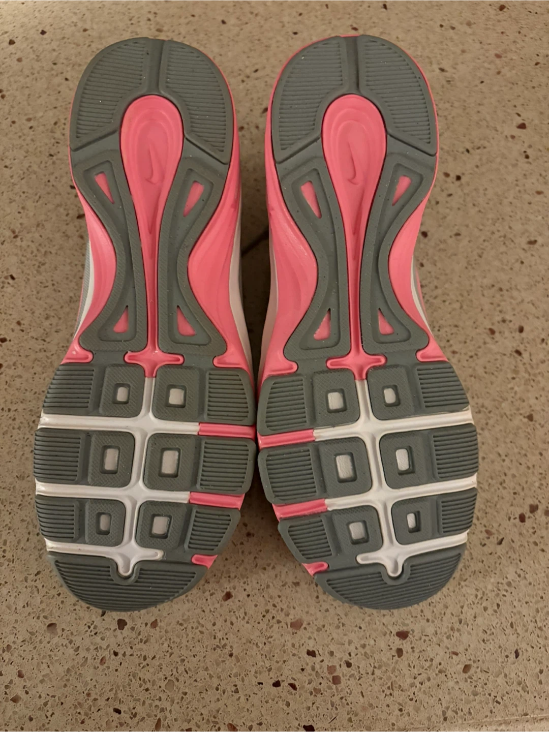 Nike Women's Running Shoes Grey/Pink Size 5.5 - photo 4