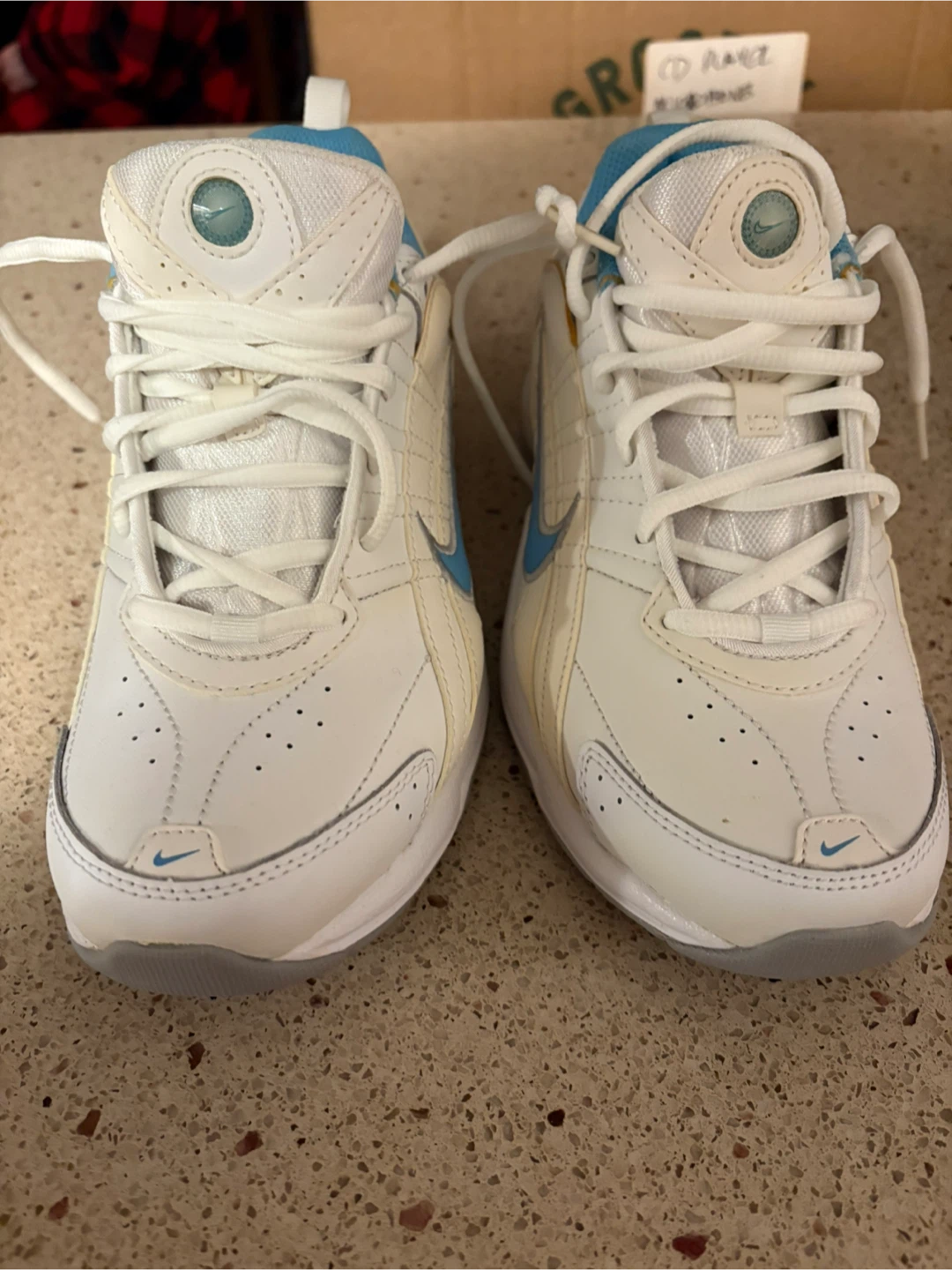 Nike Women's White & Blue Running Shoes Size 7.5 - photo 5
