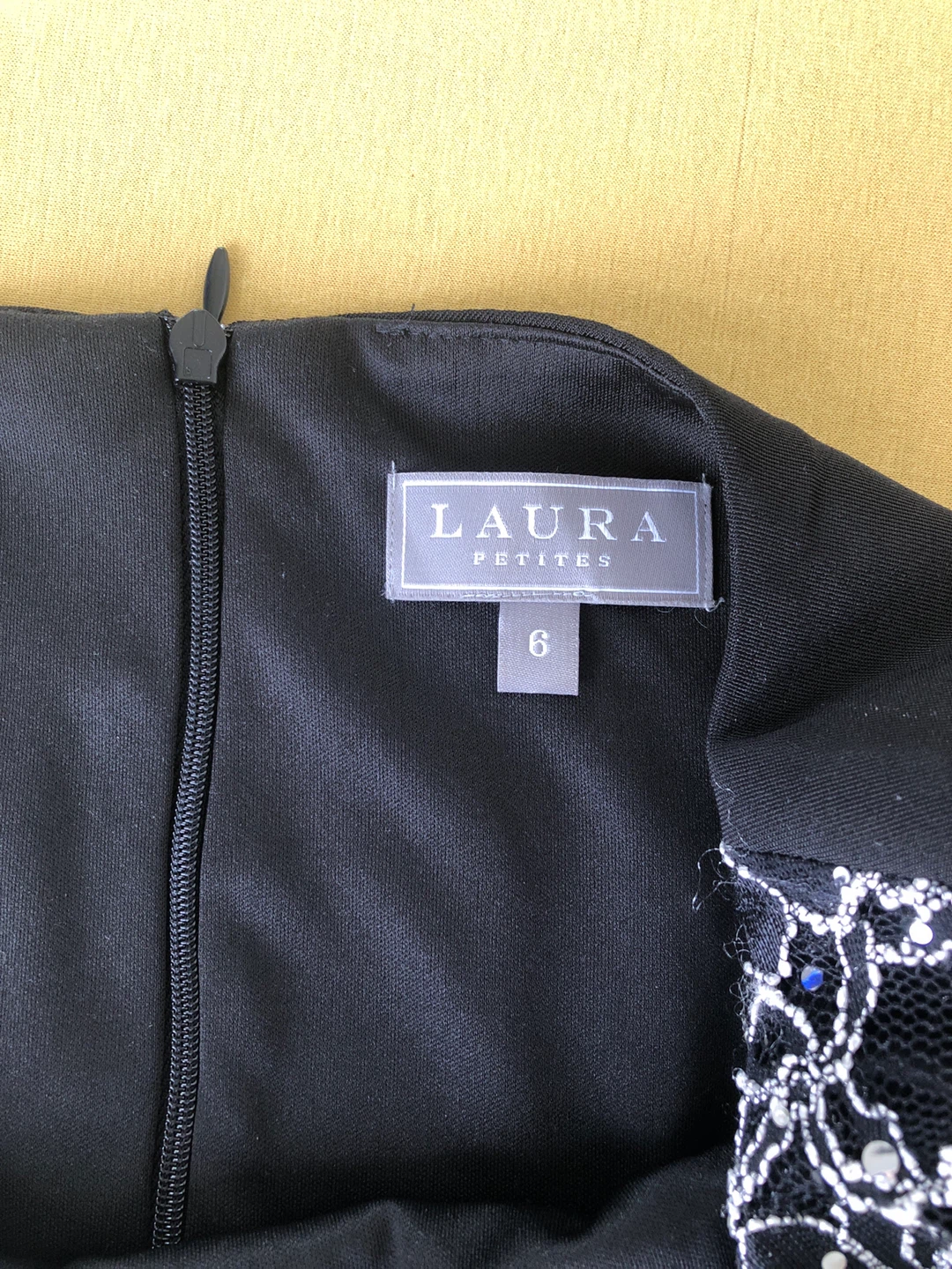 Laura Petites Black Lace Dress Size 6 🏆 - photo 2