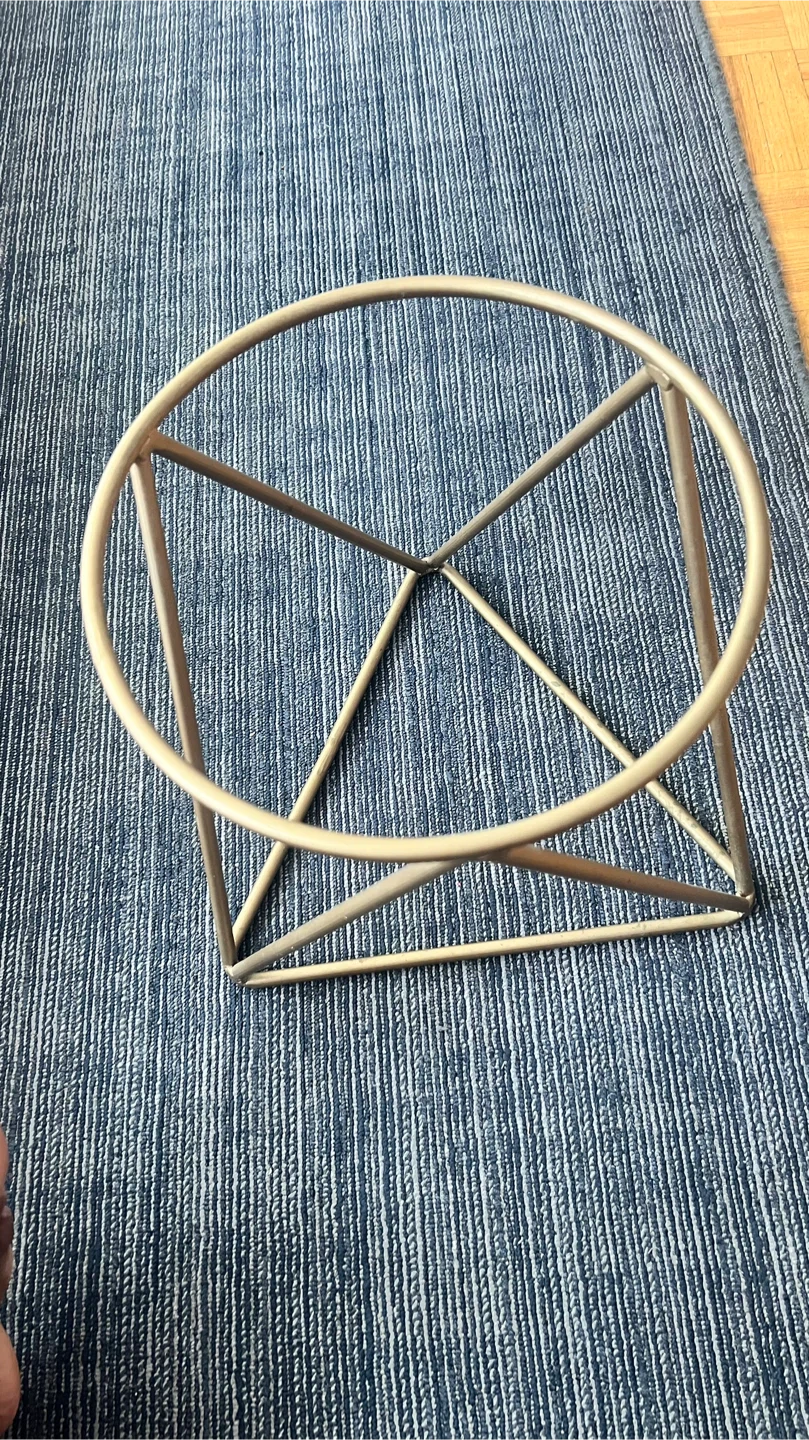 Geometric Metal Plant Stand Holder