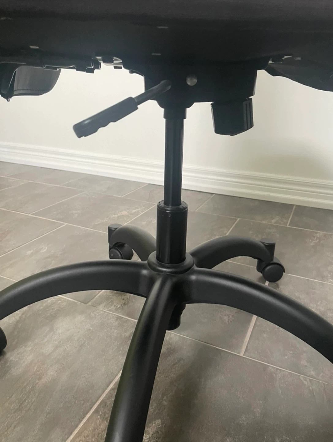 Office Chair with Mesh Back - photo 3