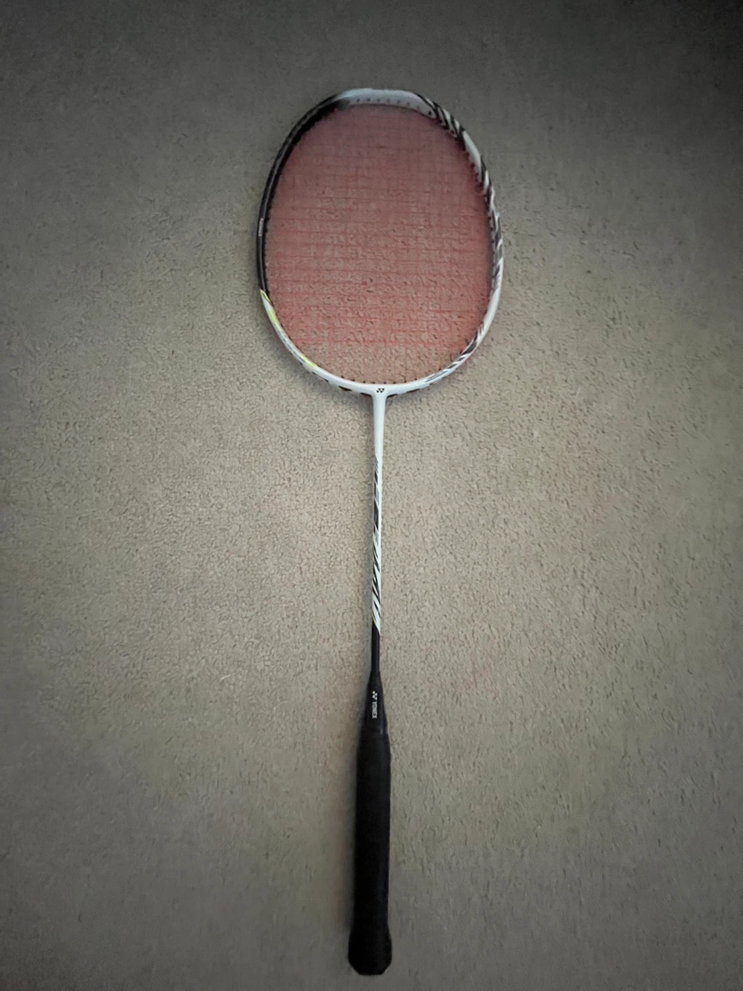 Yonex Astrox 99 Pro 2nd Gen (White Tiger)