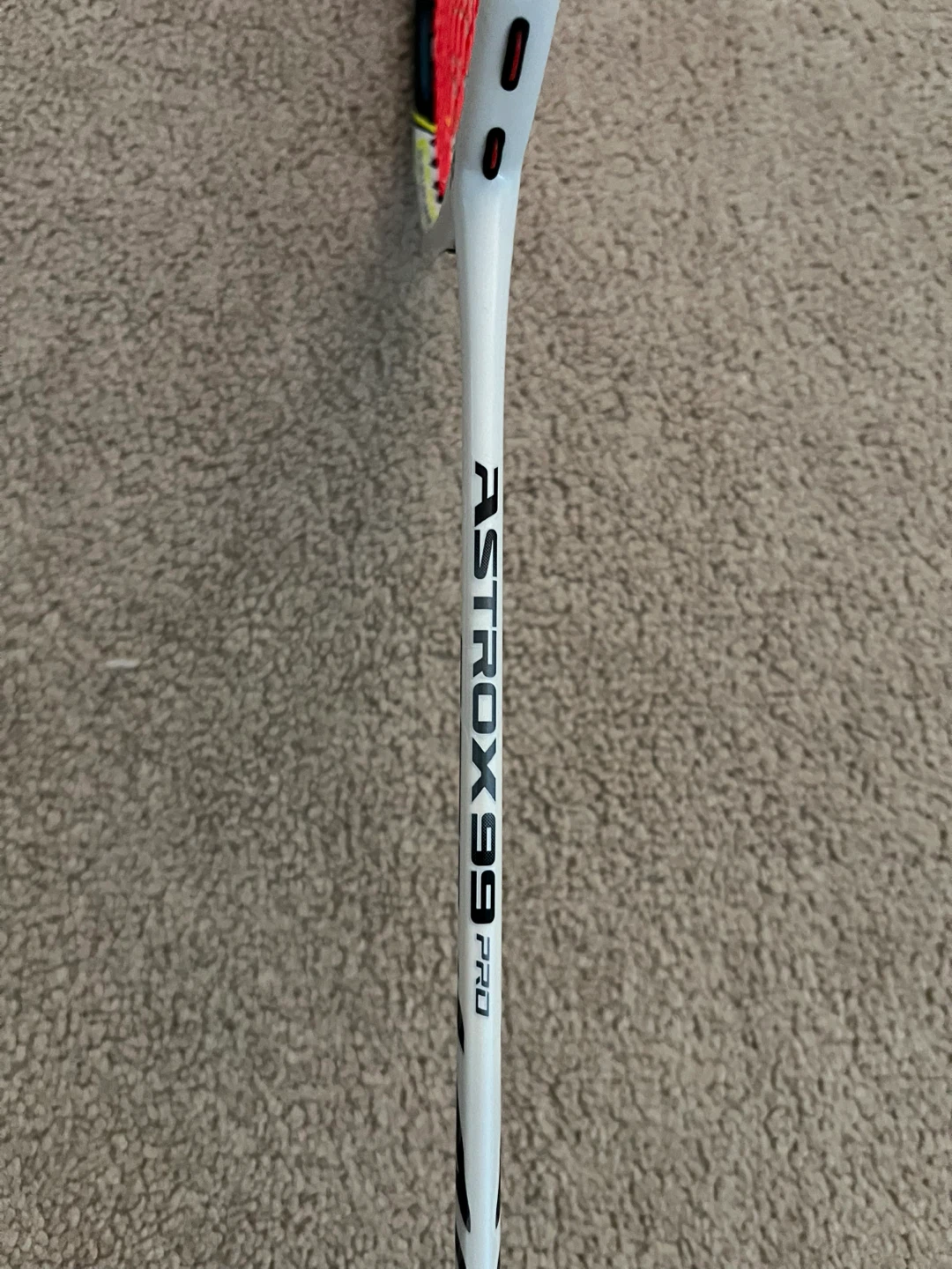 Yonex Astrox 99 Pro 2nd Gen (White Tiger) - photo 4