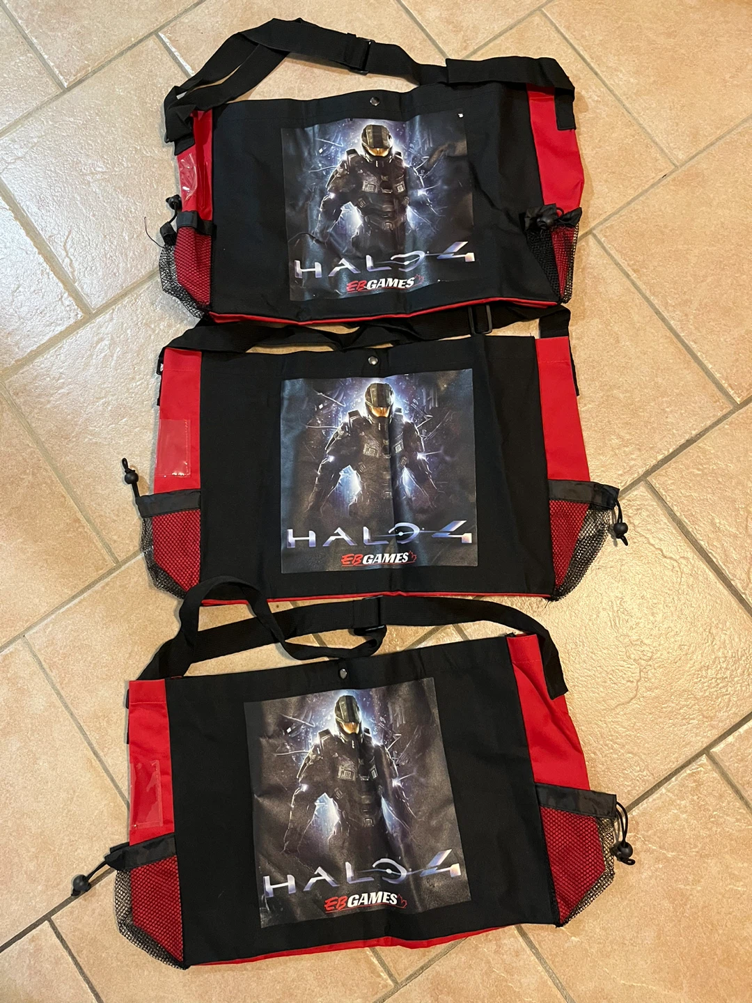 EB Games Halo 4 Messenger Promotional Bag - photo 3