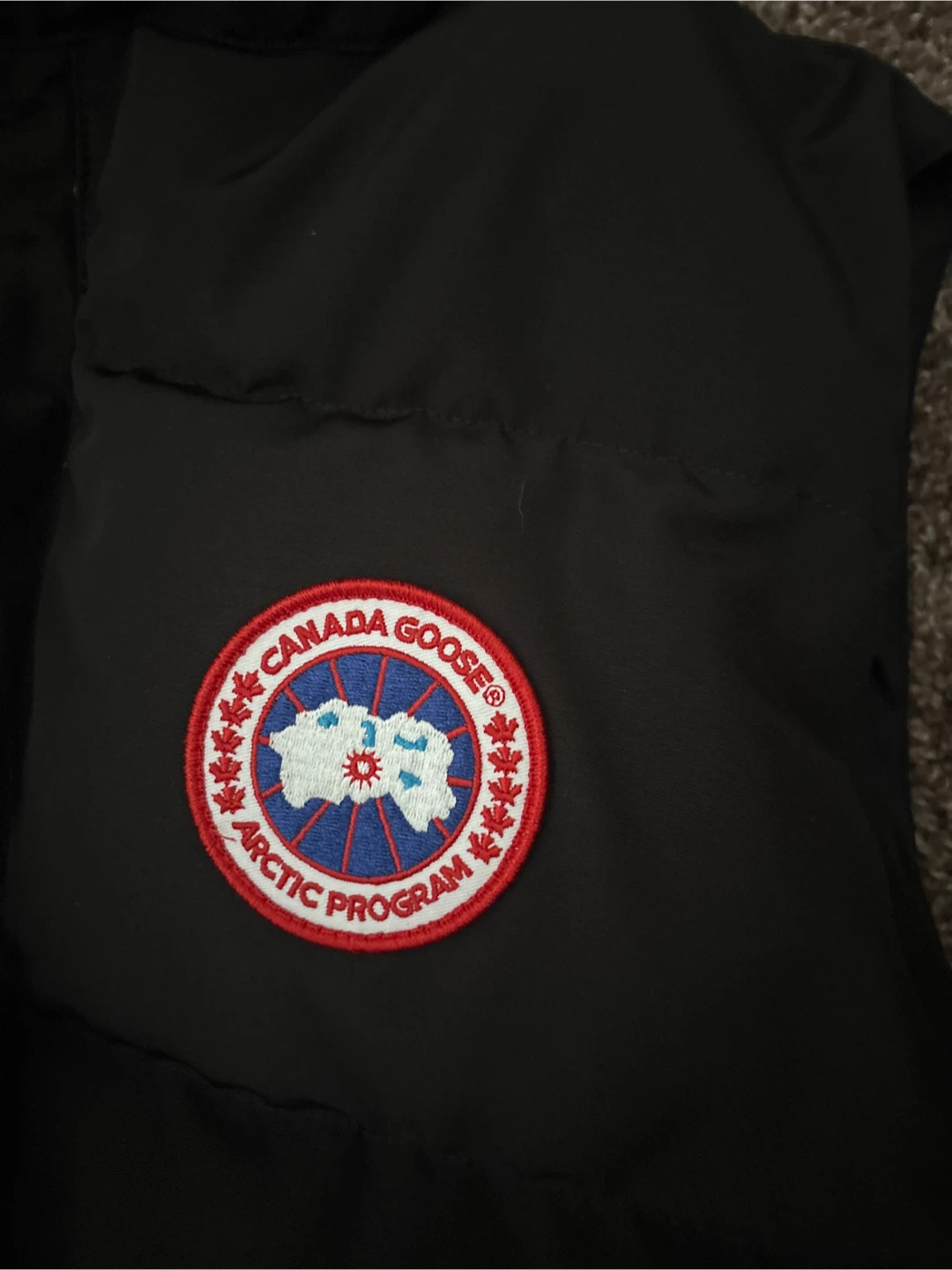 Canada Goose Black Down Vest Arctic Program - photo 3