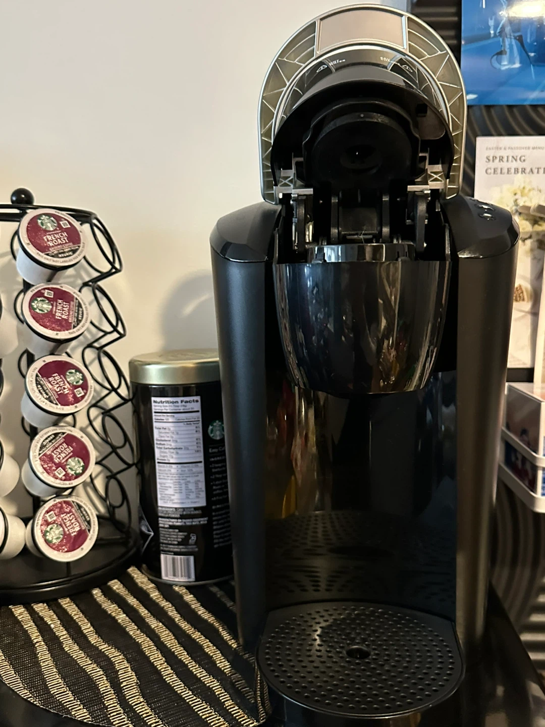 Keurig K-Cup Coffee Maker w capsule stand. - photo 2
