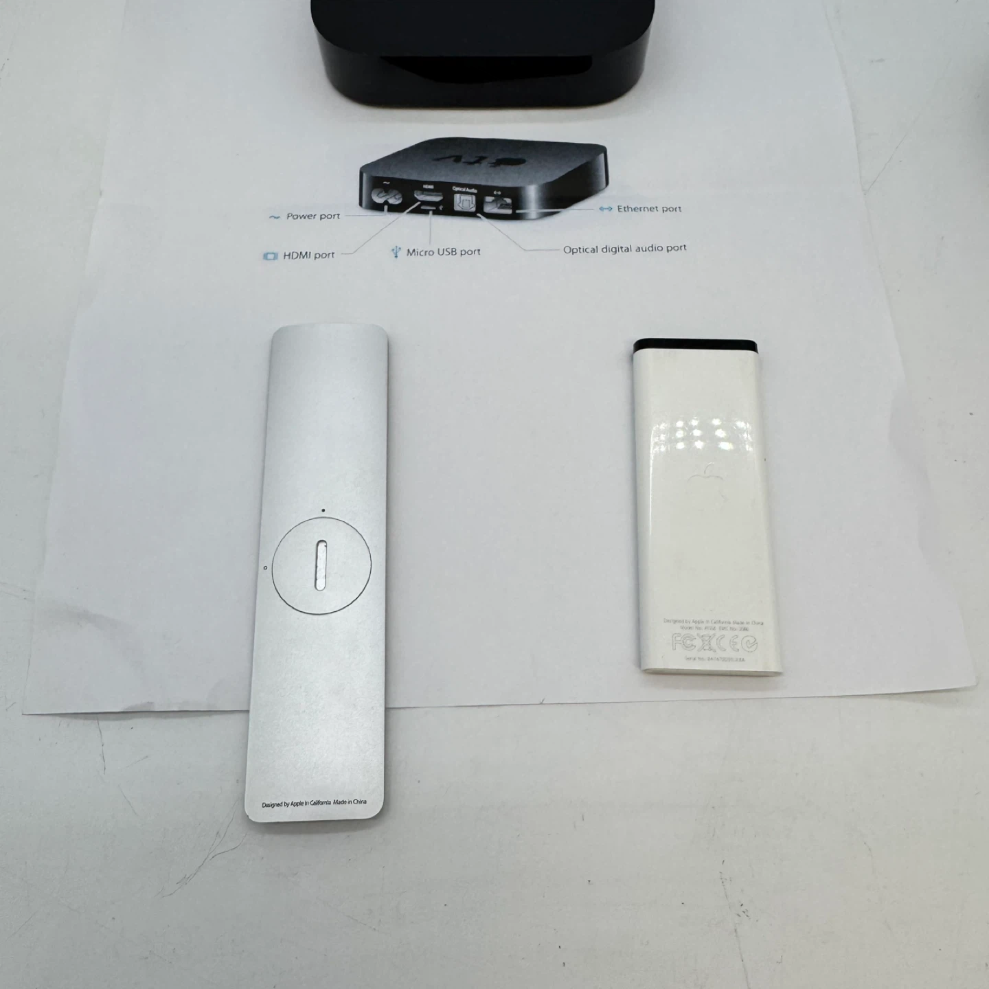 Apple TV (3rd Generation) A1427 Media Streamer - photo 2