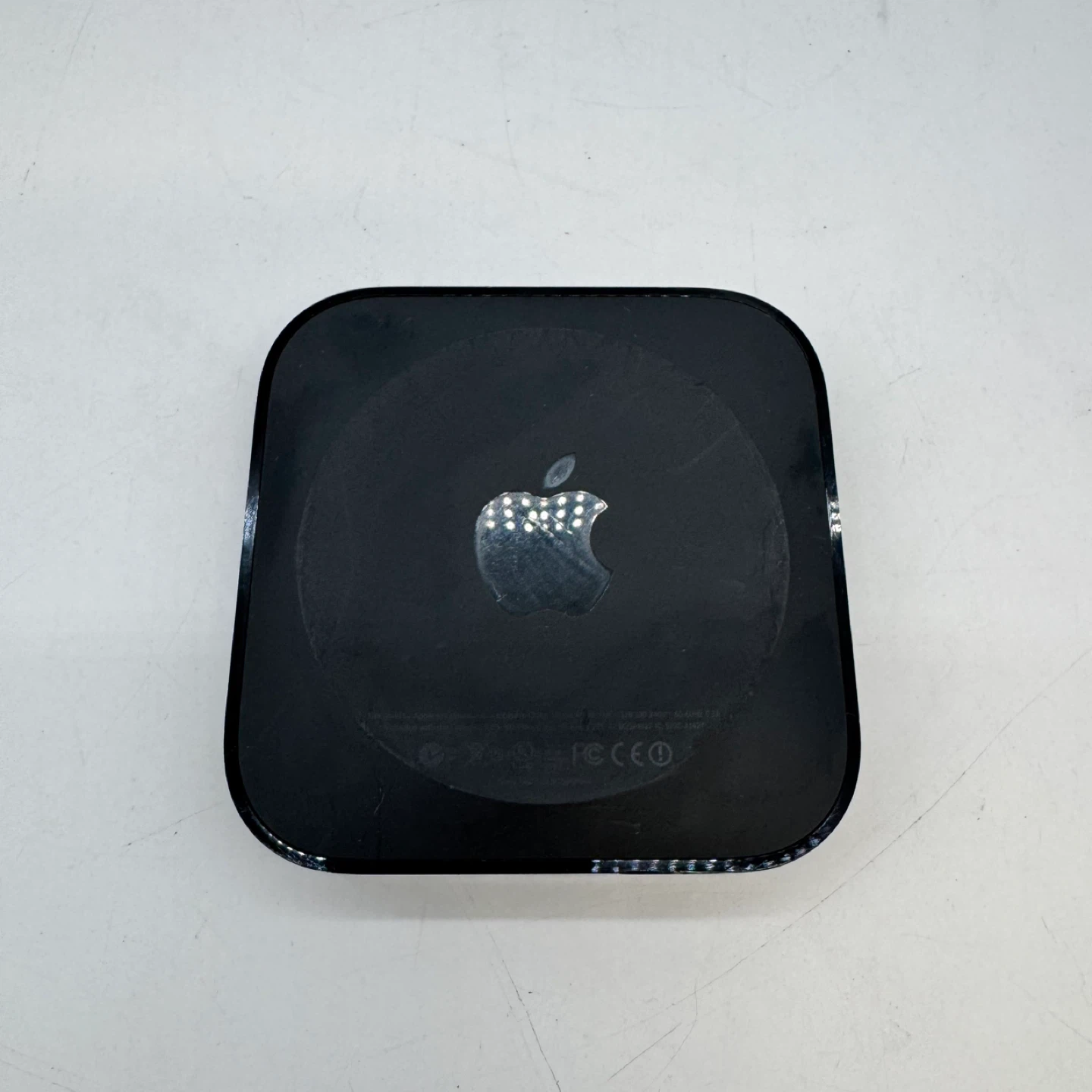 Apple TV (3rd Generation) A1427 Media Streamer - photo 4
