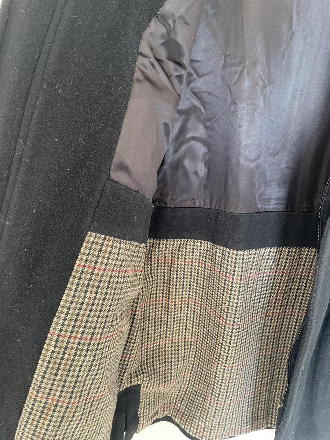 Dayton Hudson's Marshall Field's Men's Wool Coat - photo 5