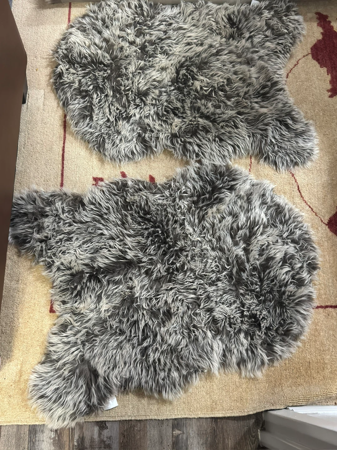 Grey Faux Fur Rugs - Set of 2 - photo 4