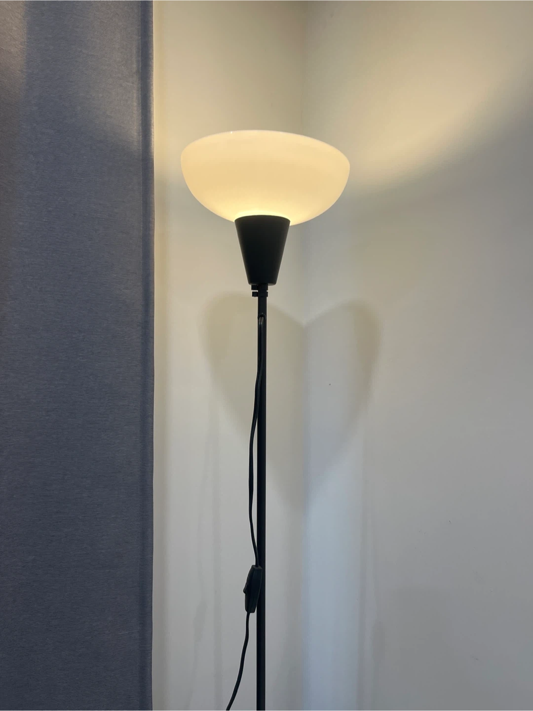 IKEA TÅGARP Floor Uplighter, Black/White