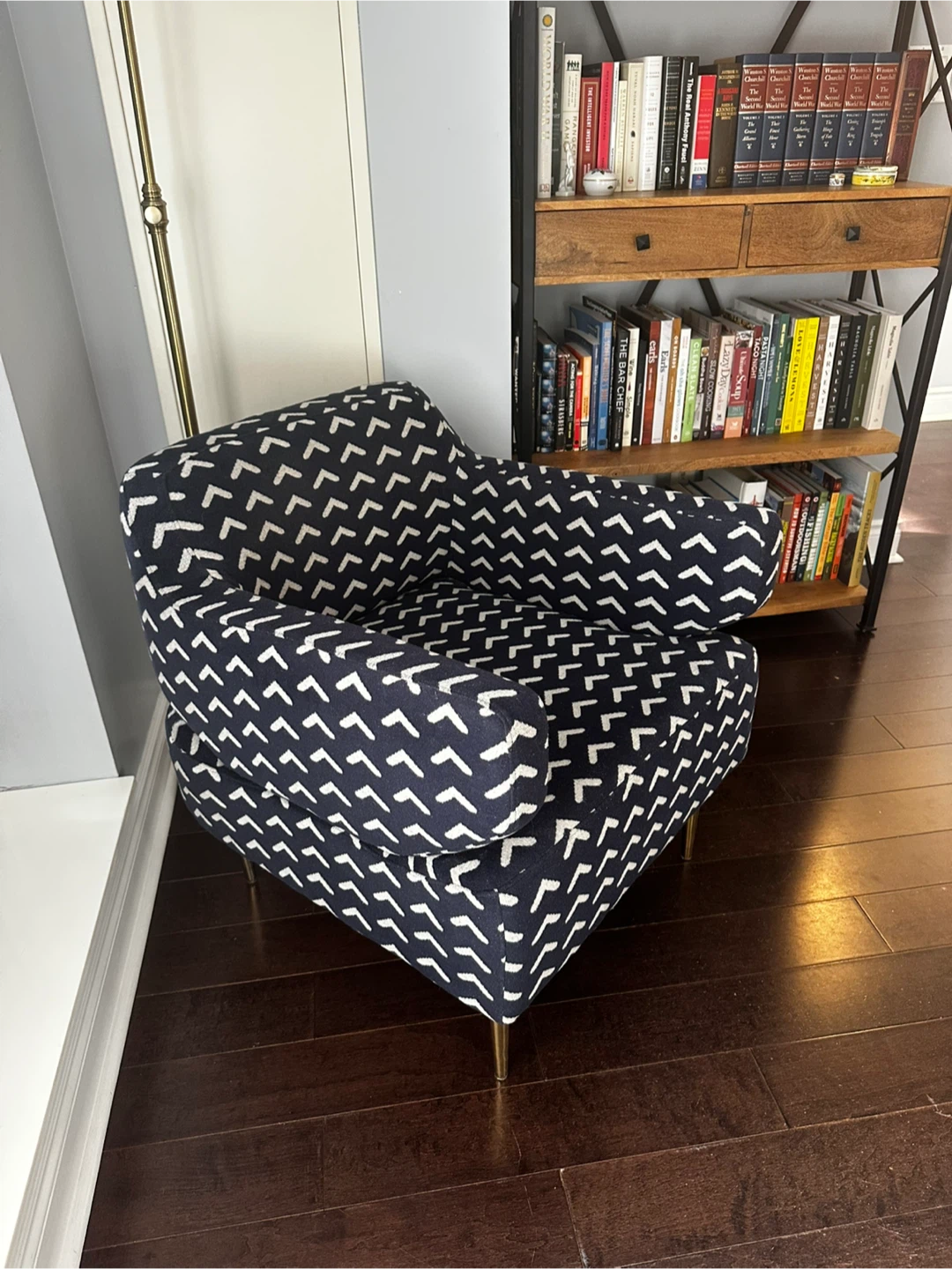 Over 50% off purchase sticker! Armchair - Blue & White - photo 2