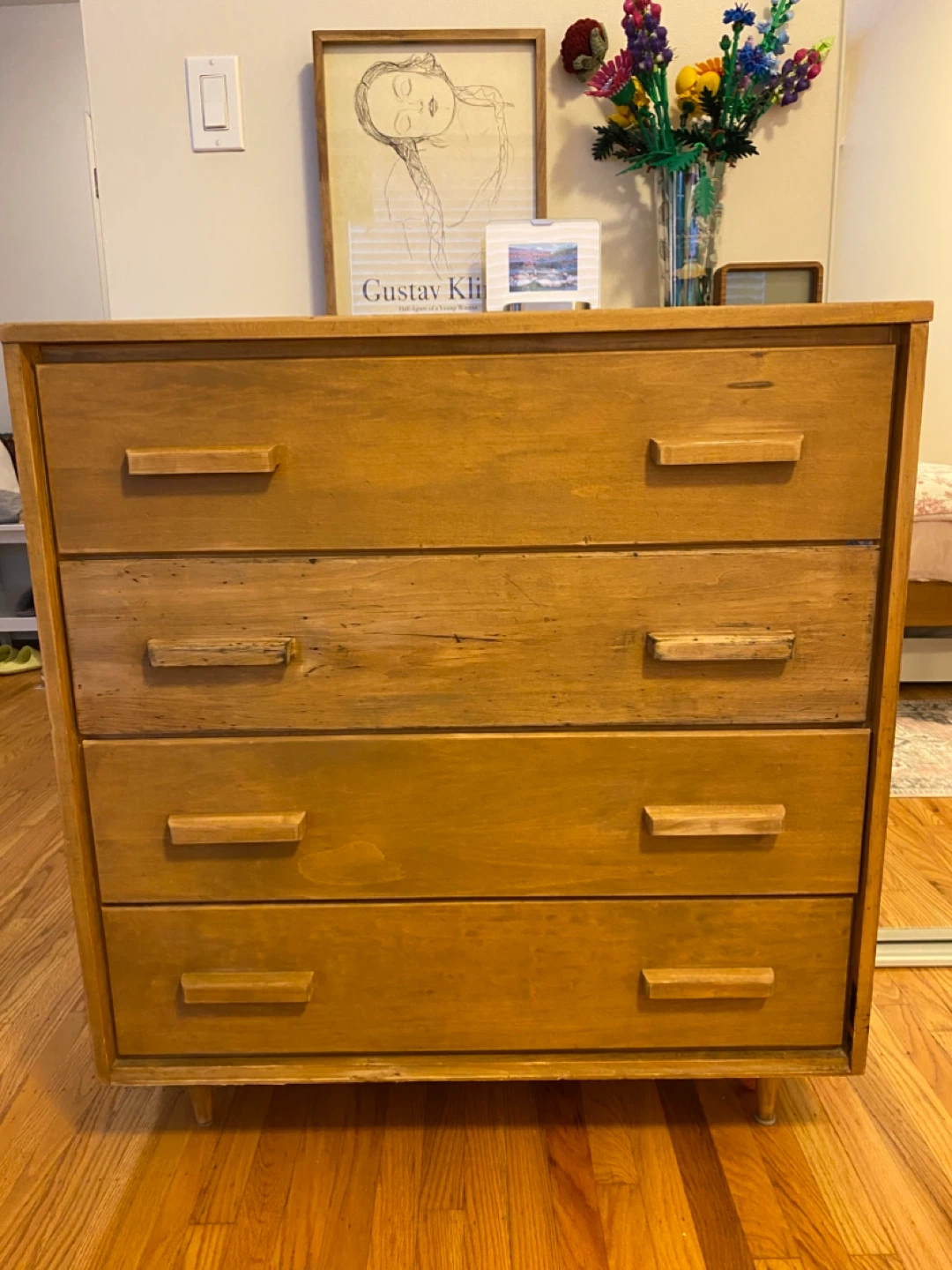Mid-Century 4-Drawer Dresser
