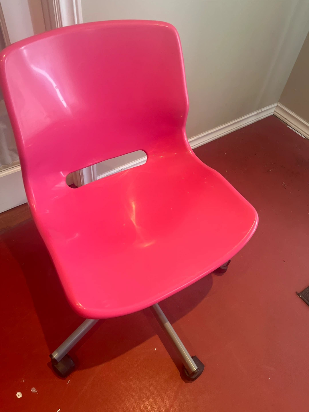 Pink Swivel Desk Chair - photo 4