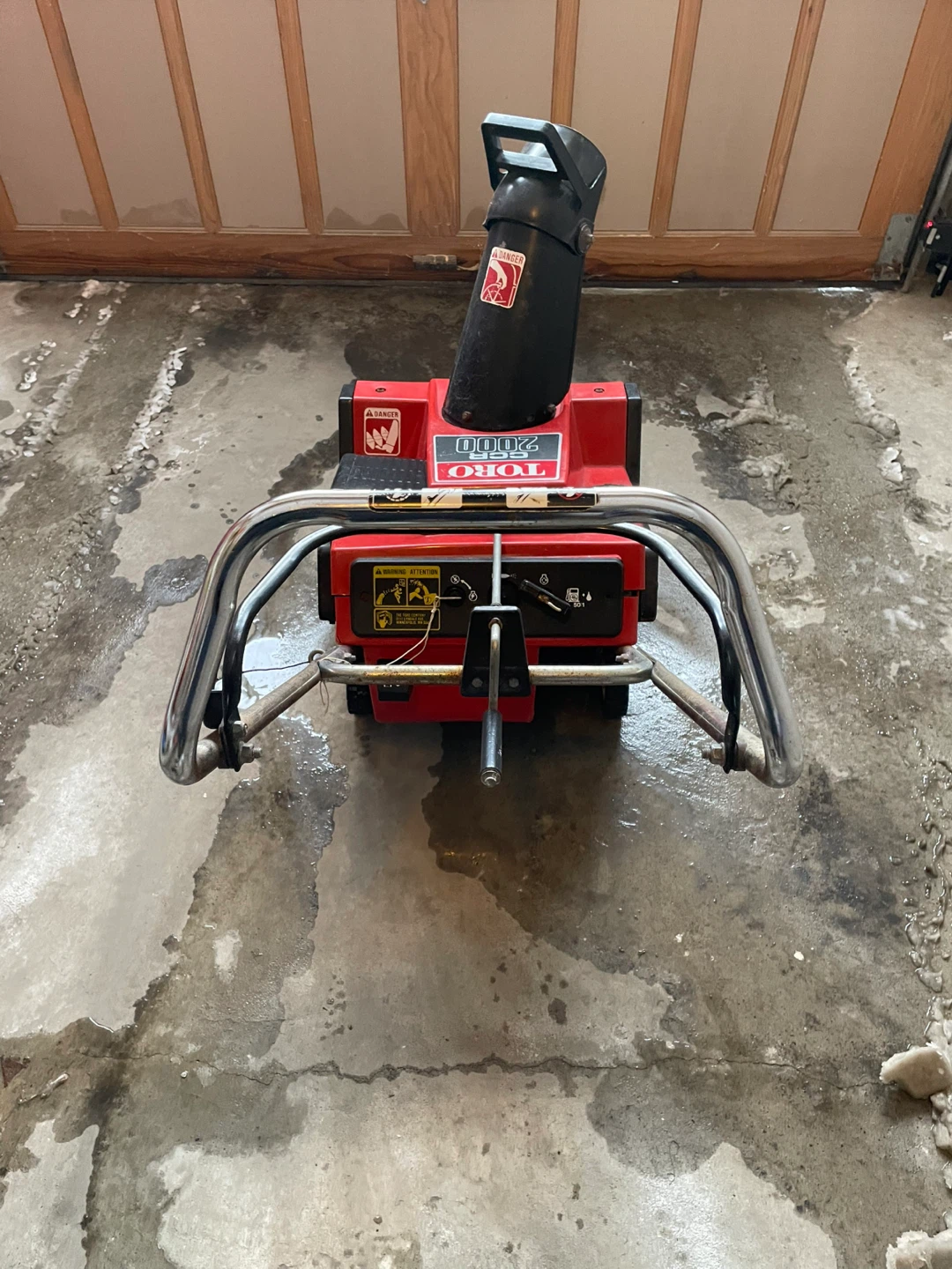 Toro CCR 2000 Snowblower - photo 2