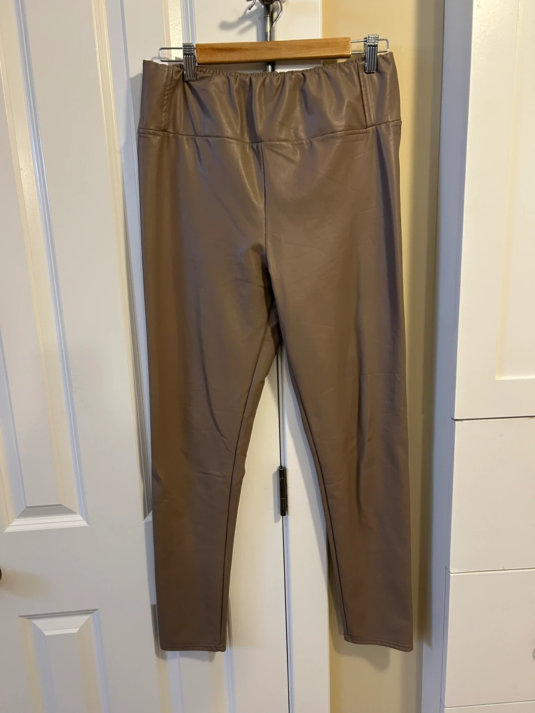 Forever 21 Faux Leather Leggings - Taupe - XL