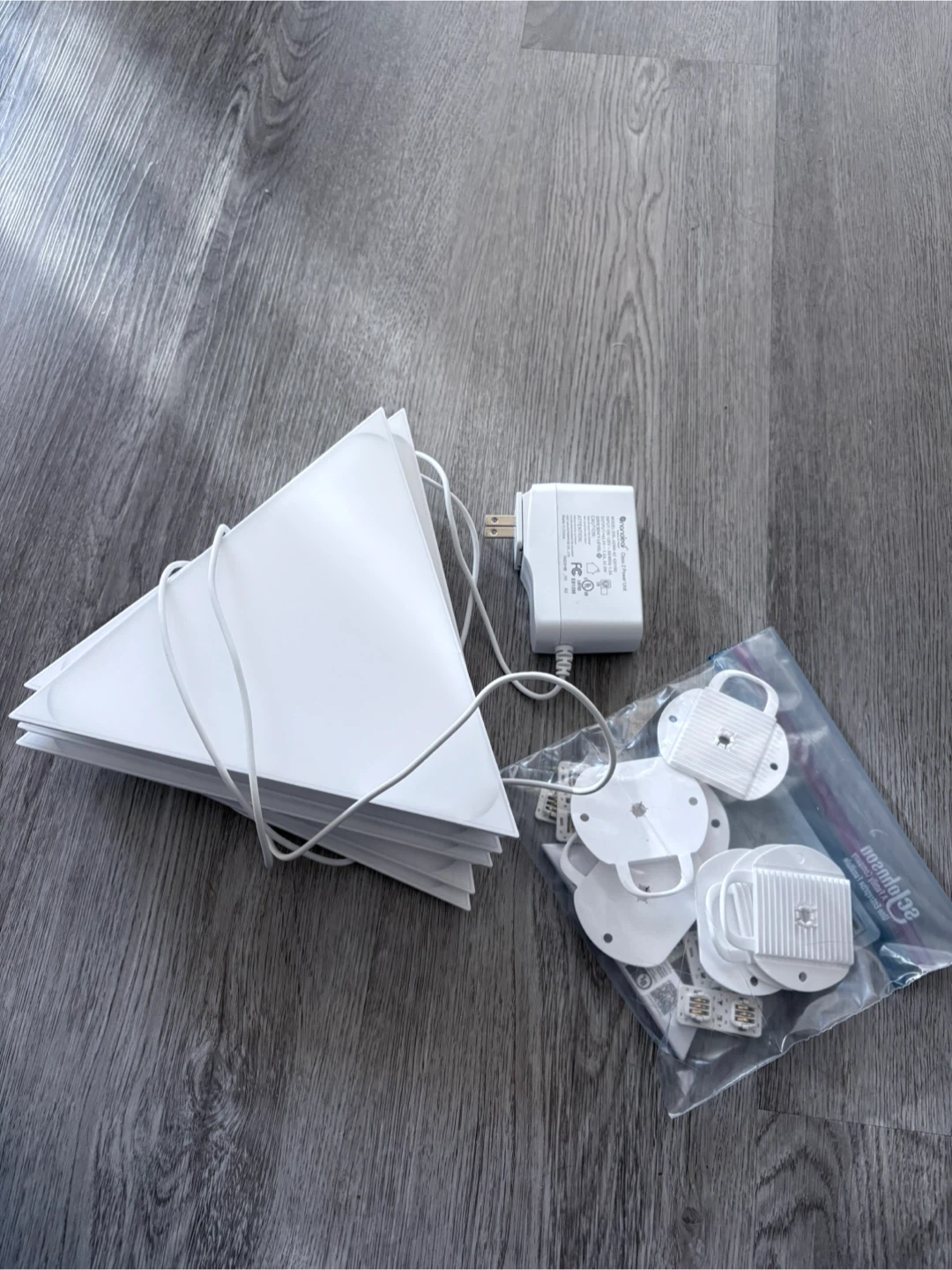 Nanoleaf Shapes Triangle Light Panels