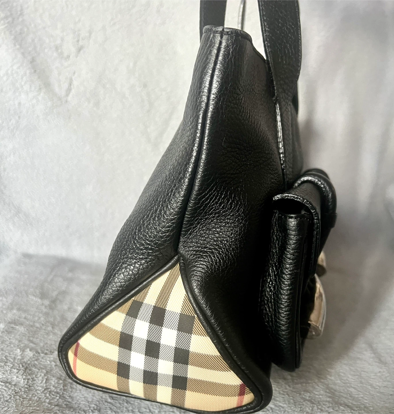 Burberry Black Leather Tote Bag with Haymarket Check Accent - photo 4