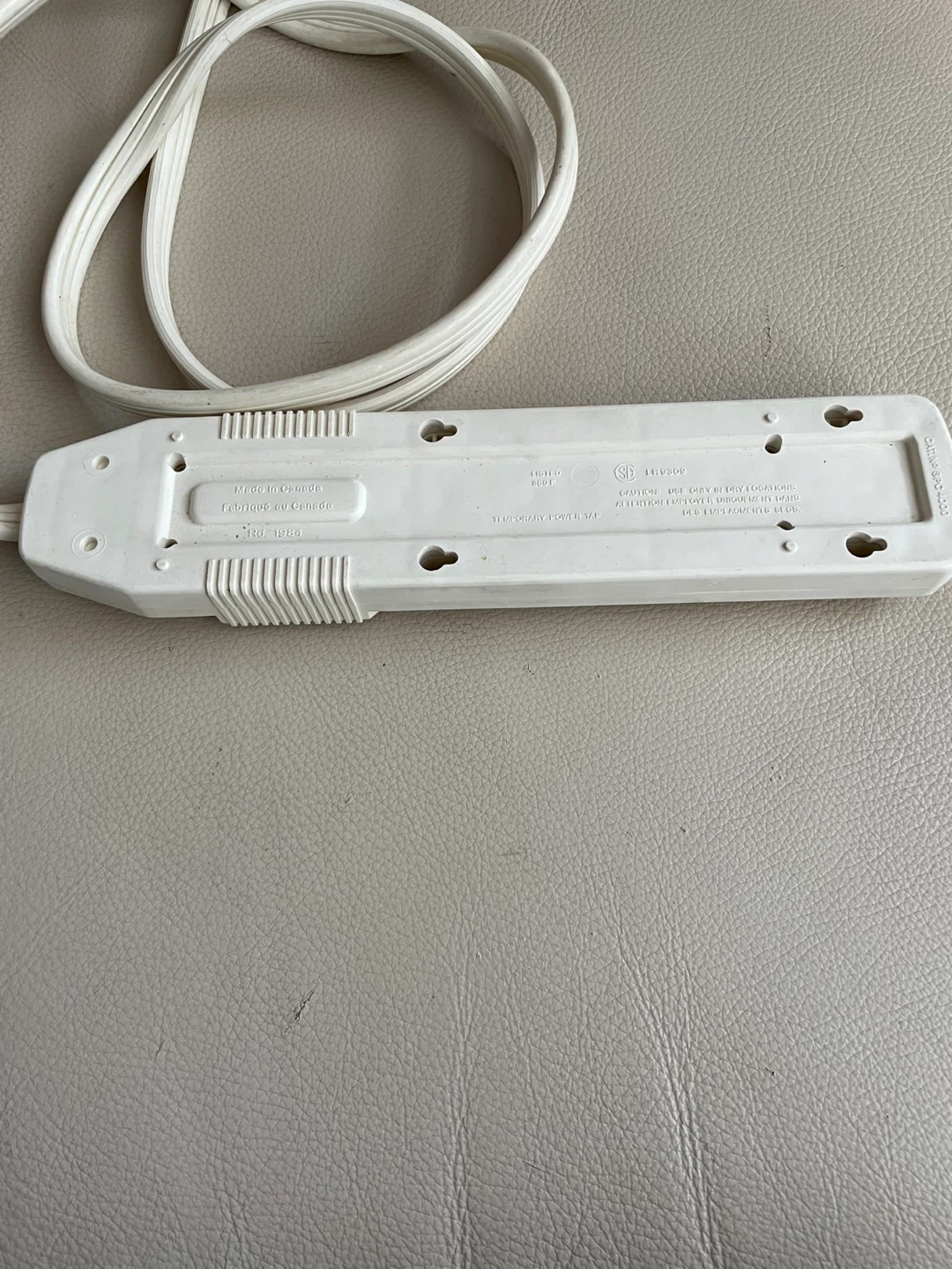 NOMA 4-Outlet Power Bar - photo 2