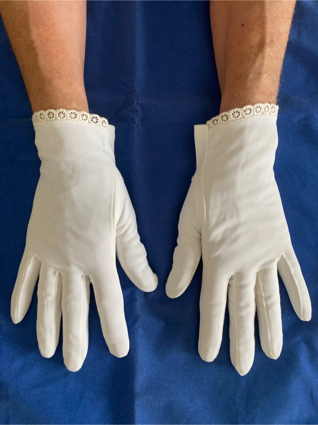 White Gloves with Lace Trim