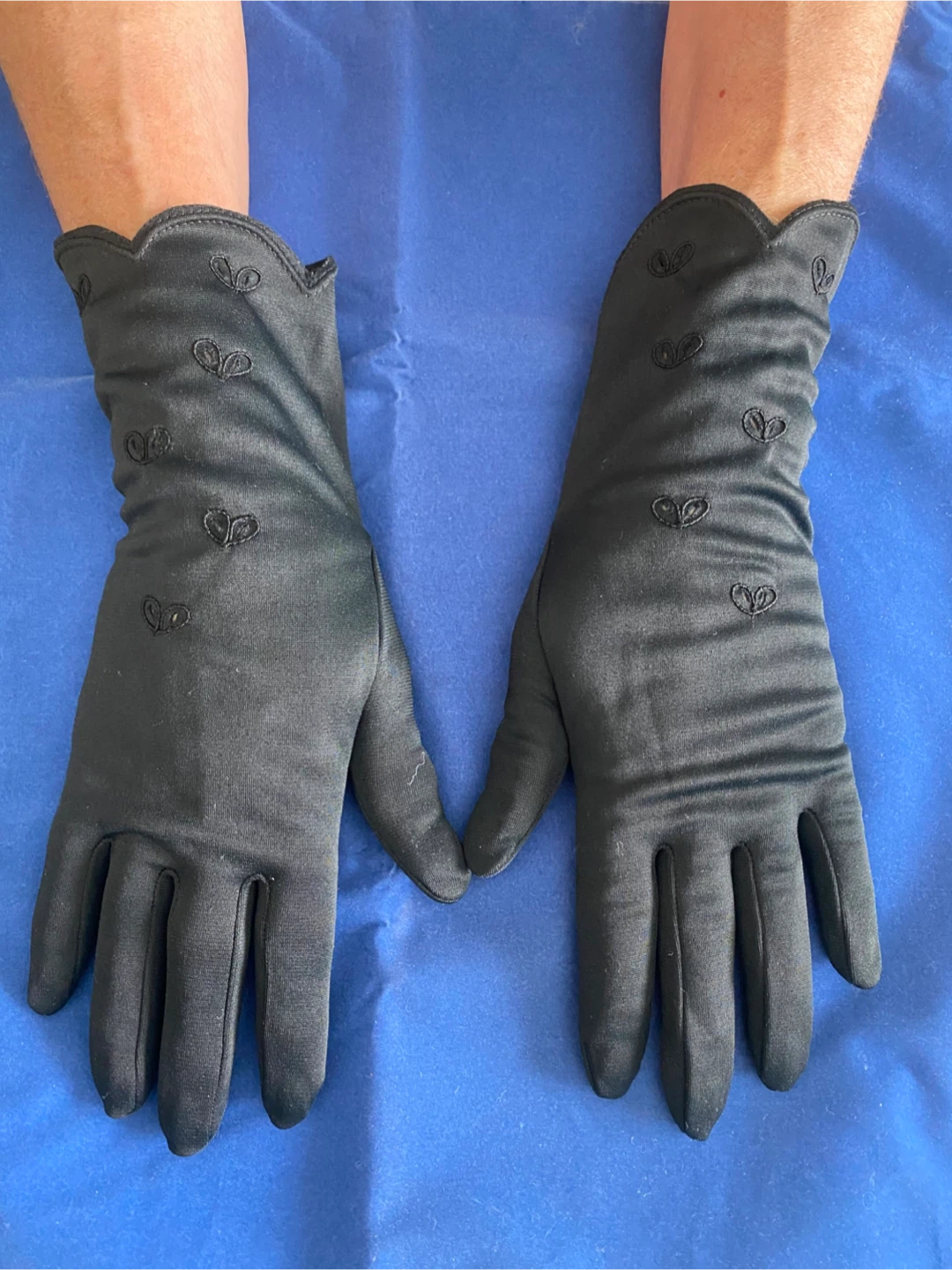 Black Embroidered Gloves