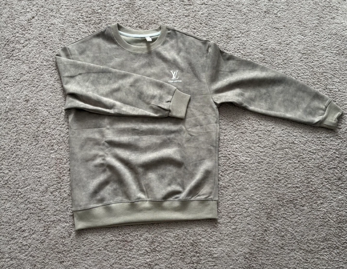 Louis Vuitton Crewneck Sweatshirt
