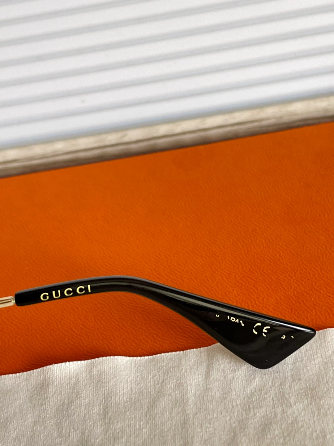 GUCCI Tortoiseshell Hexagonal Sunglasses - photo 5