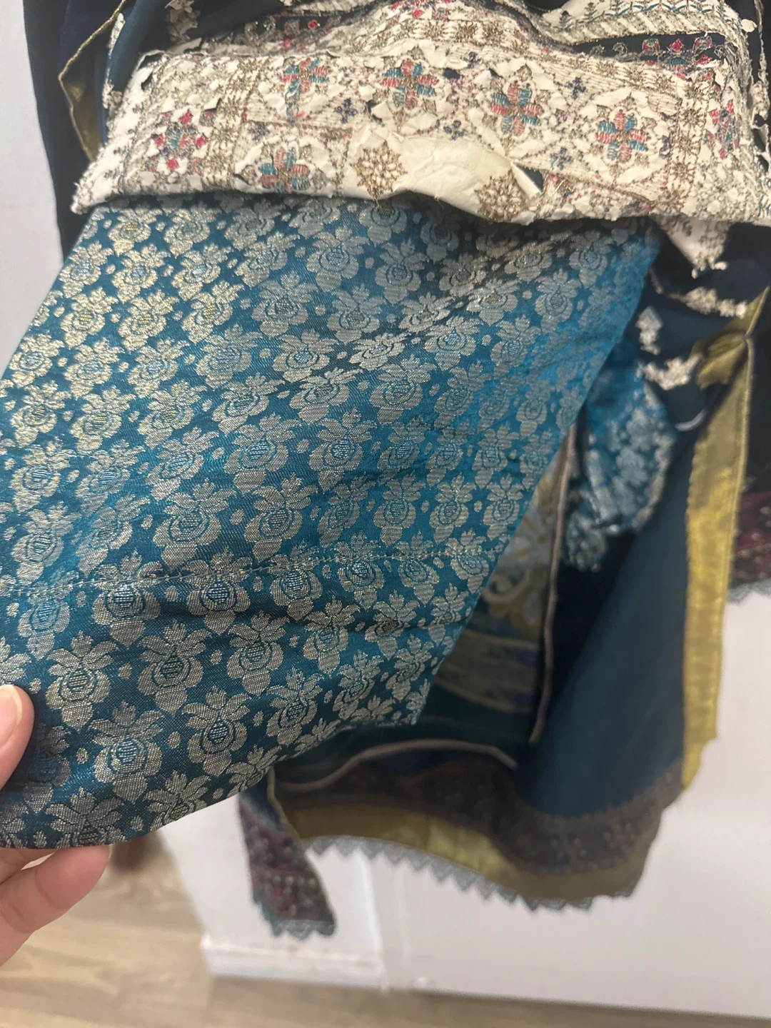 Embroidered Velvet Kurti - Teal - photo 2
