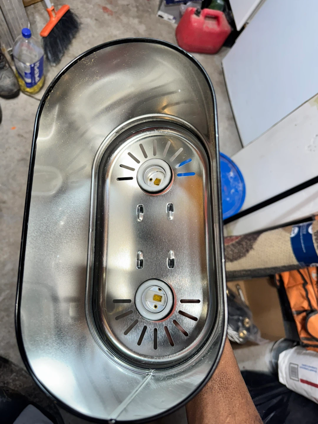 Dual Heat Lamp Fixture - photo 2