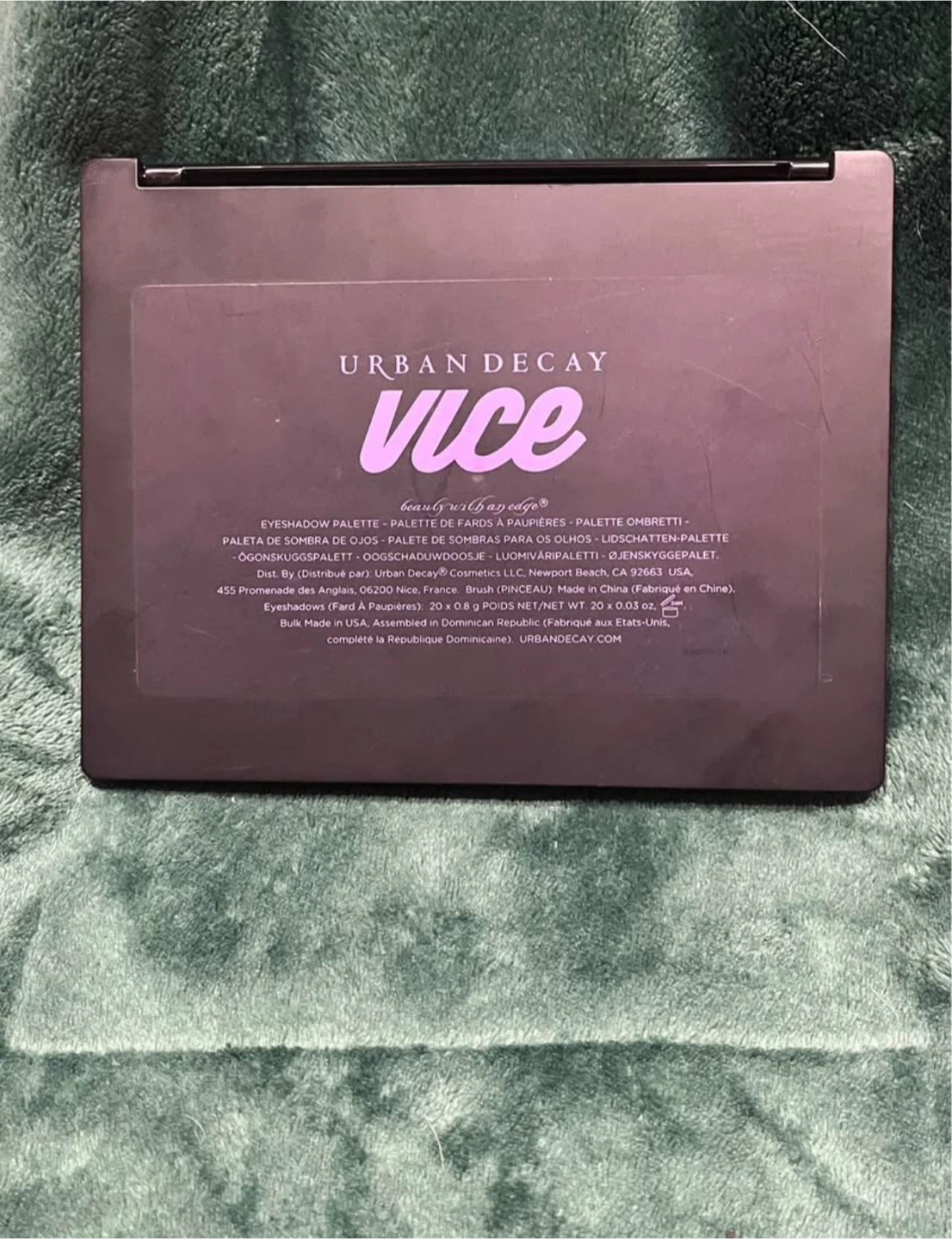 Urban Decay Vice 4 Eyeshadow Palette - photo 3