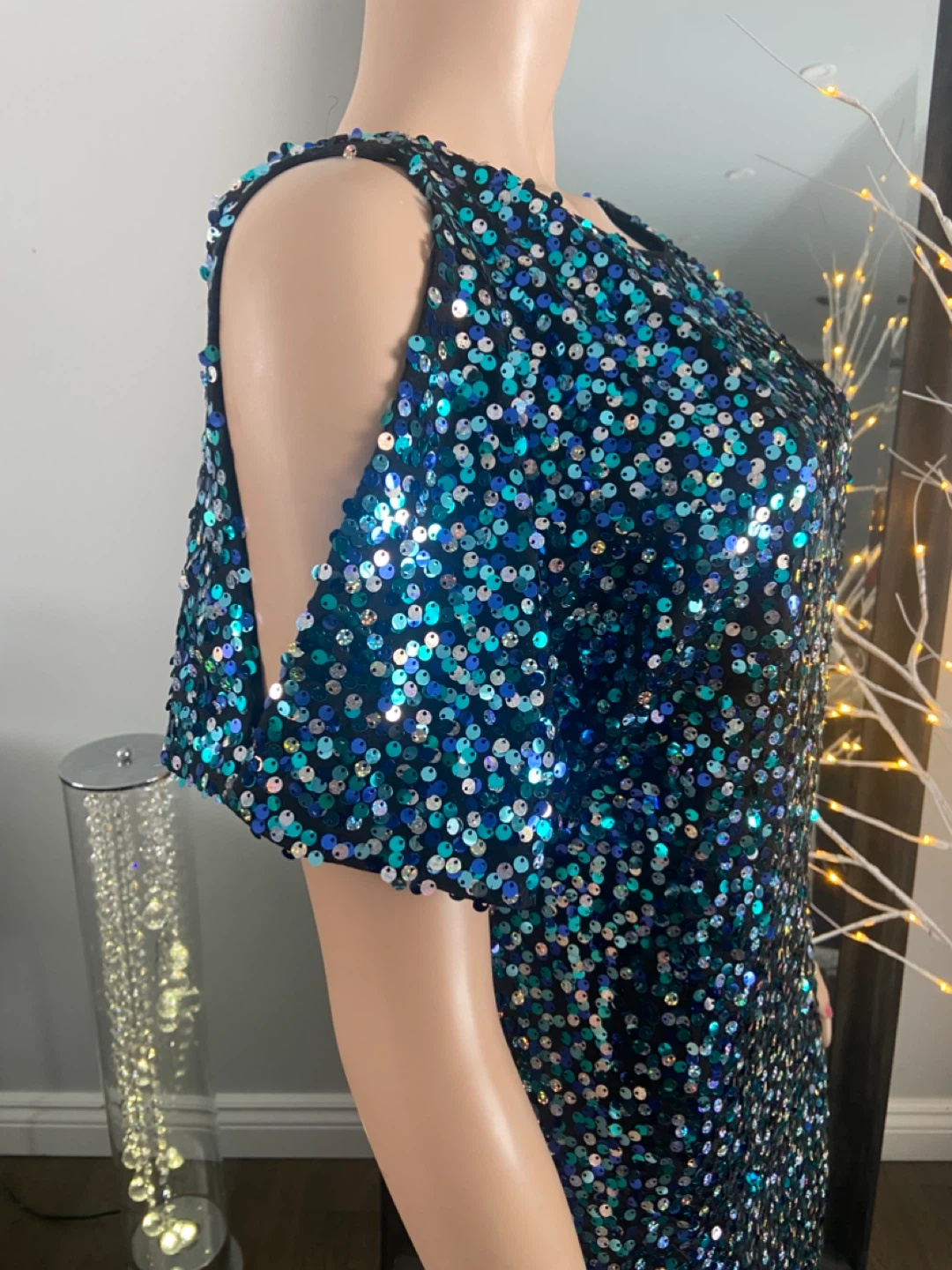 NWT: Aqua Full Sequin Mini Dress (Size 2) - photo 4