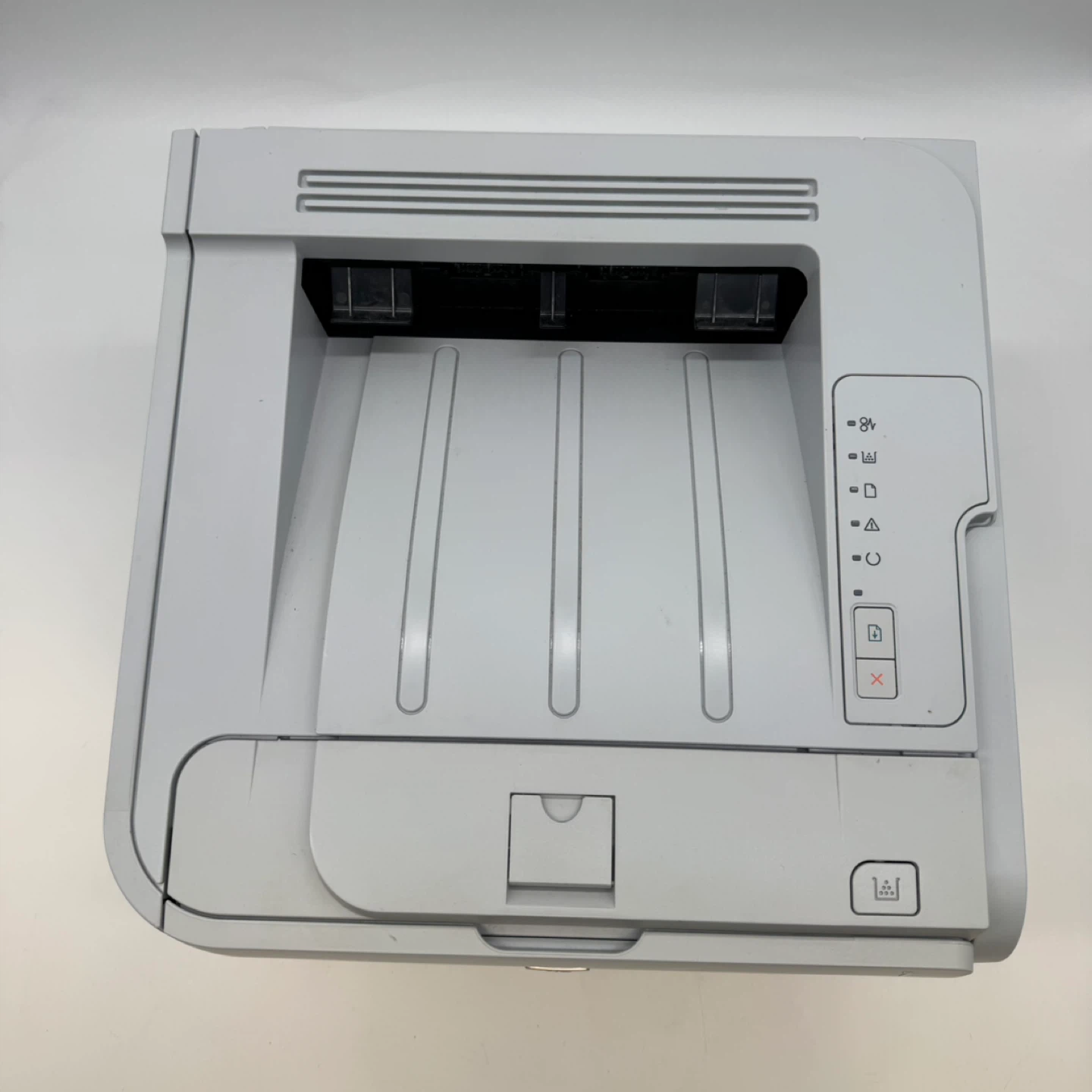HP LaserJet P2035 workgroup  Laser Printer TESTED 9Kpg w/ - photo 4