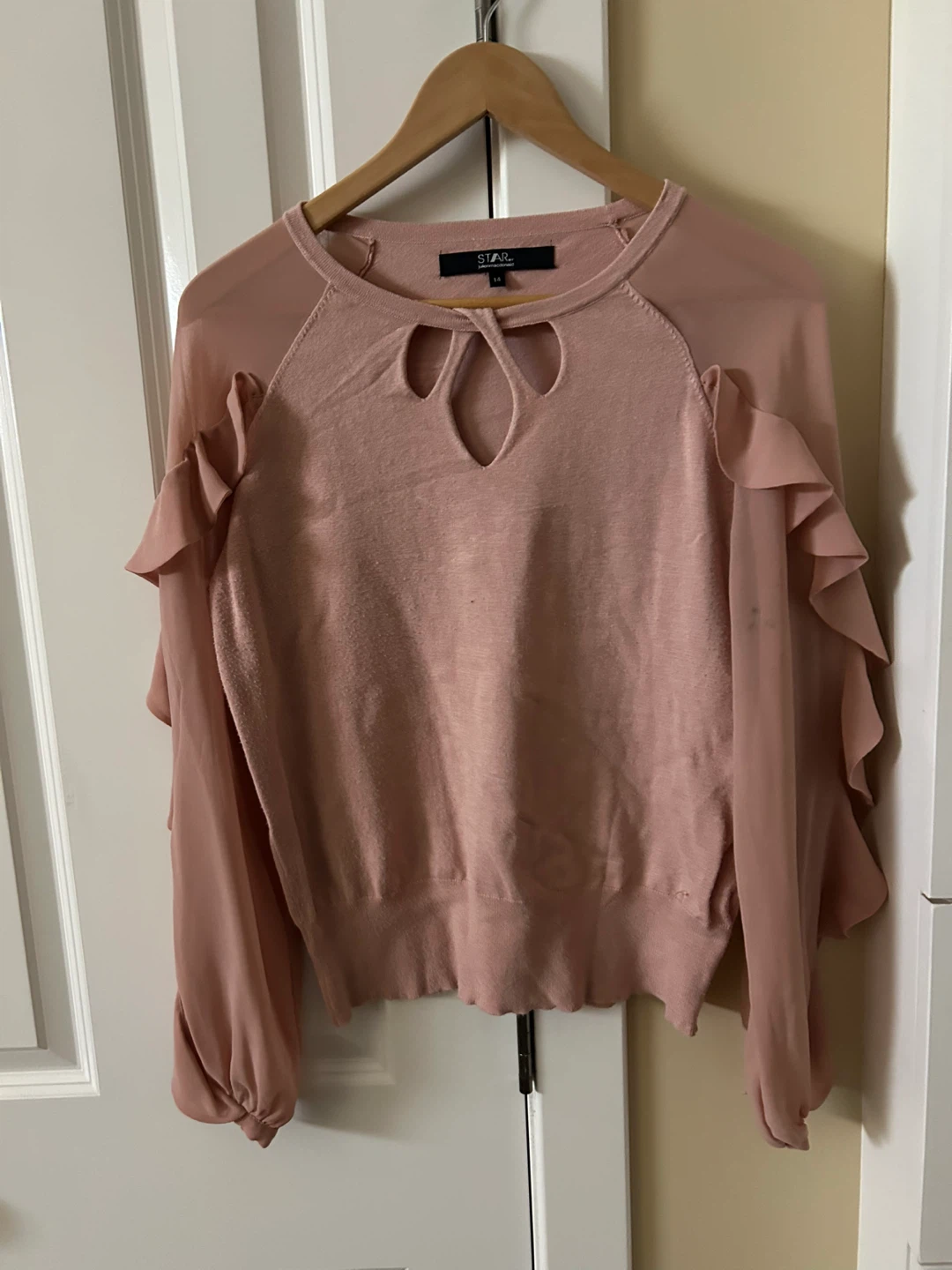 Sweater size 14