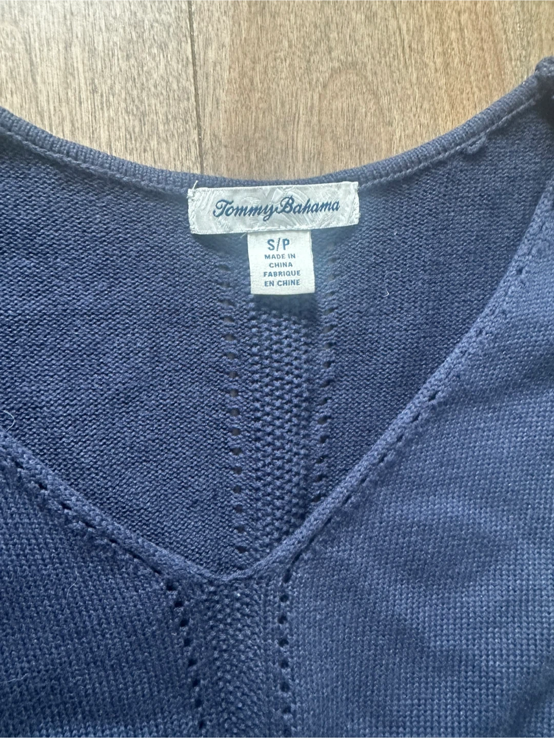 Tommy Bahama Navy Blue V-Neck Knit Top - Size S/P - photo 2