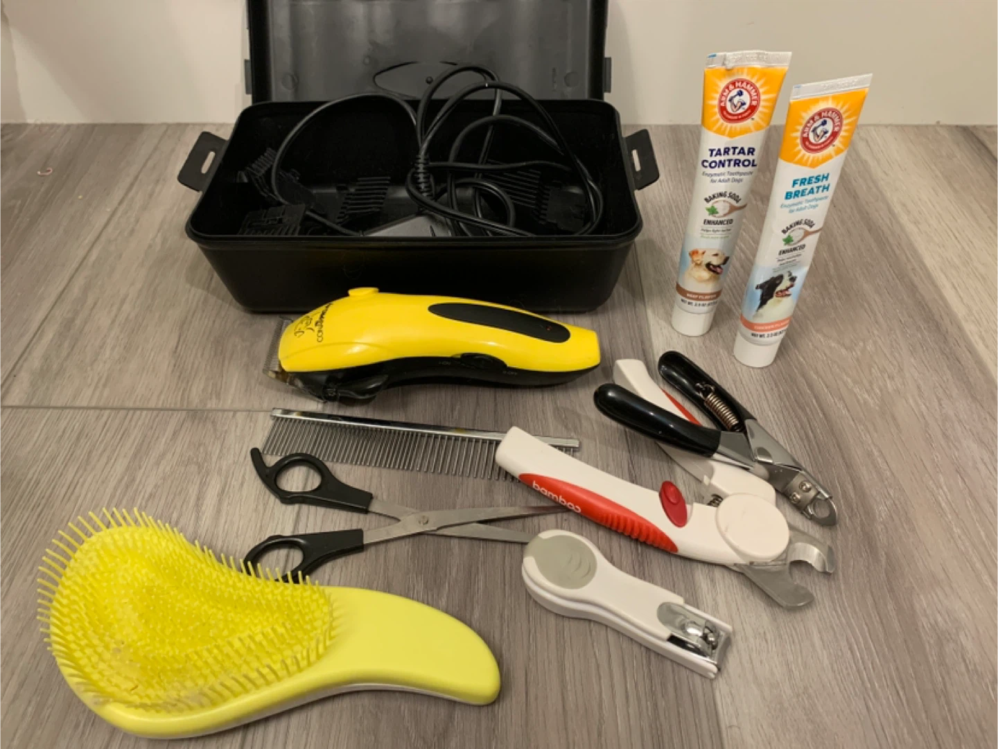 Pet Grooming Supplies