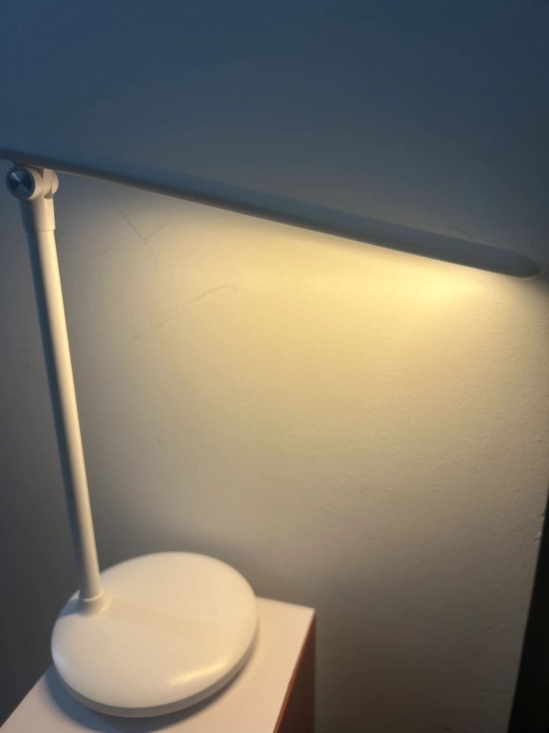 White Dimmable LED Desk Lamp - photo 5