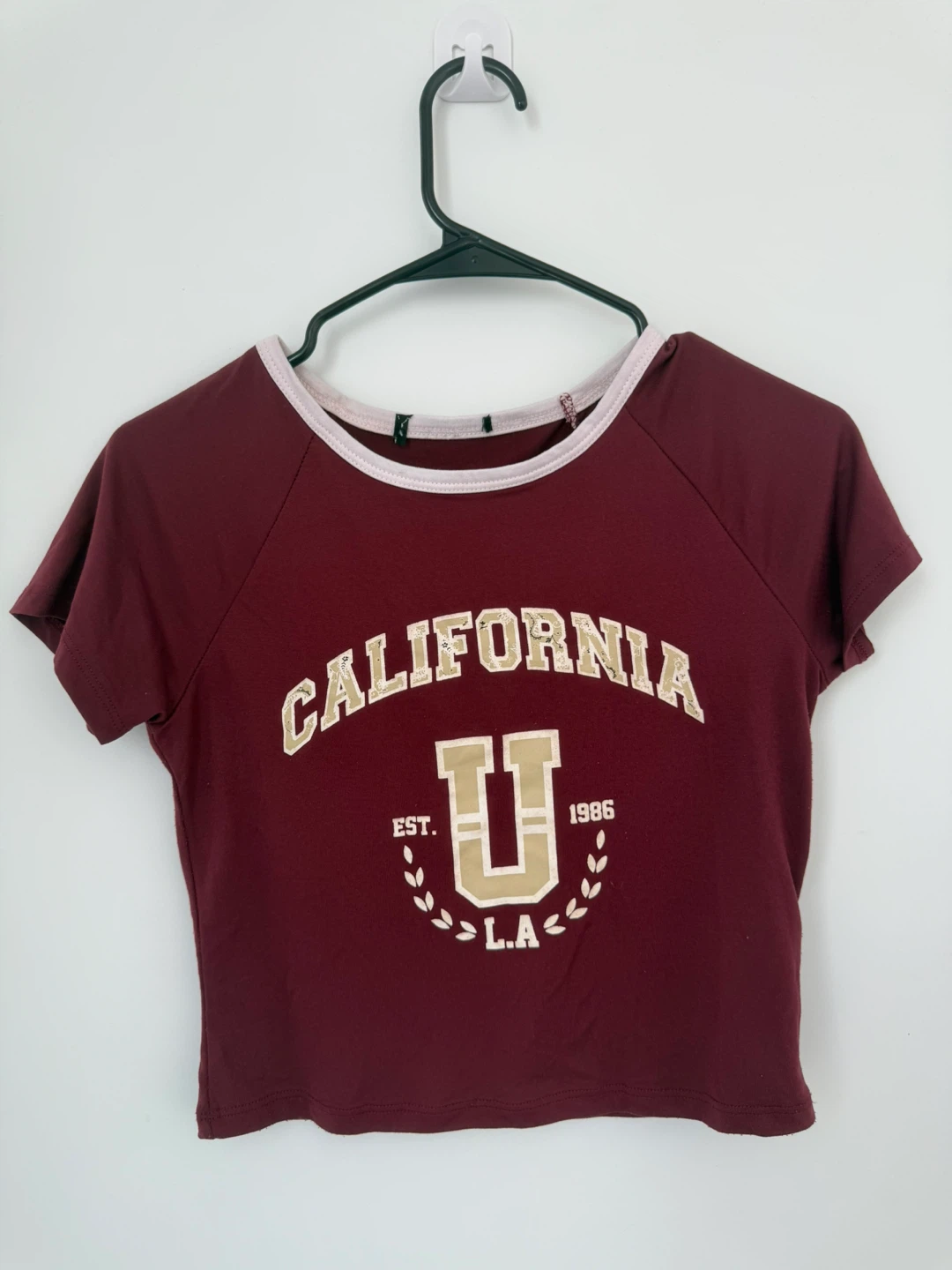 Maroon California U graphic crop top