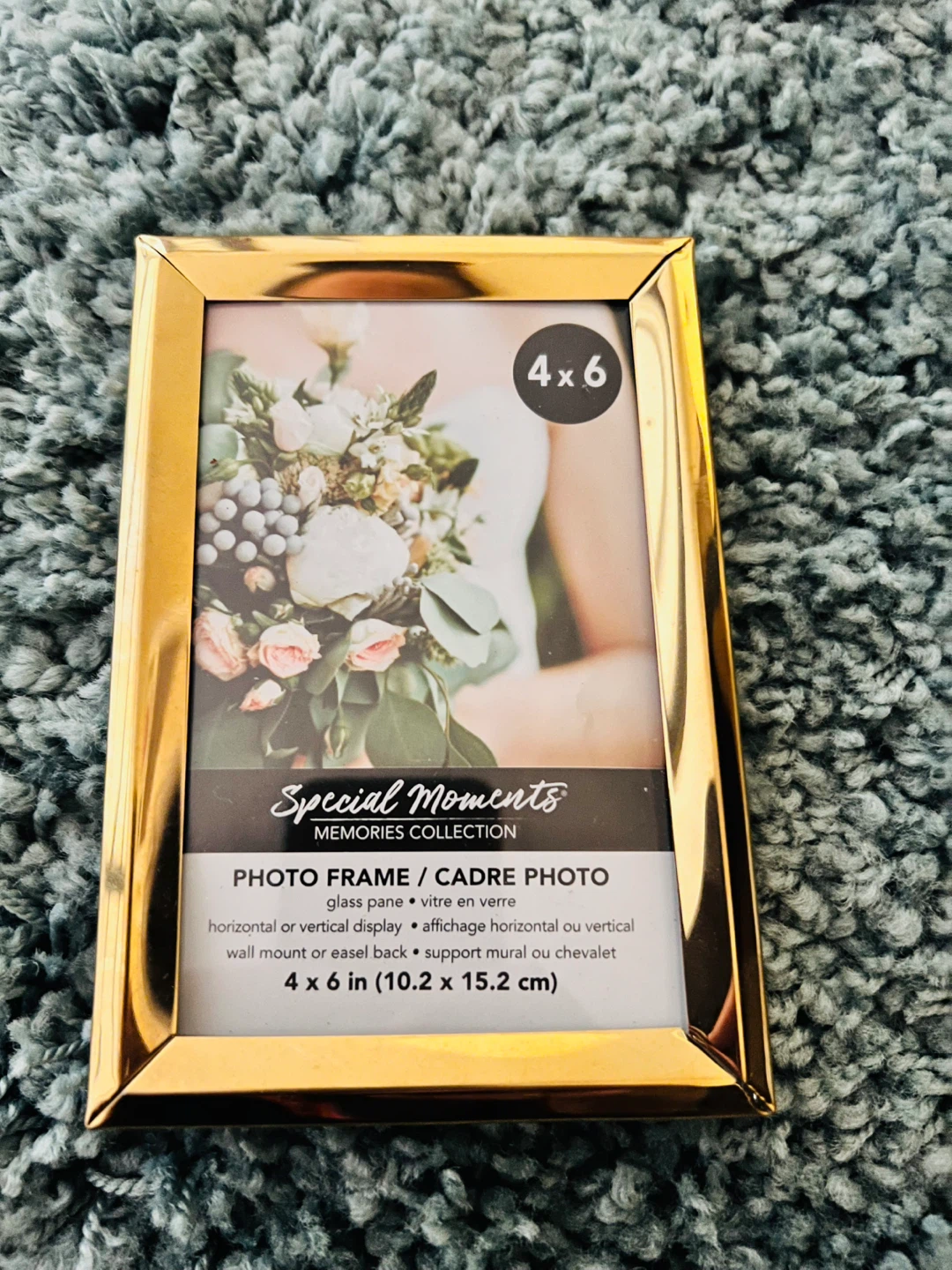 Picture frame | gold metal | 4x6