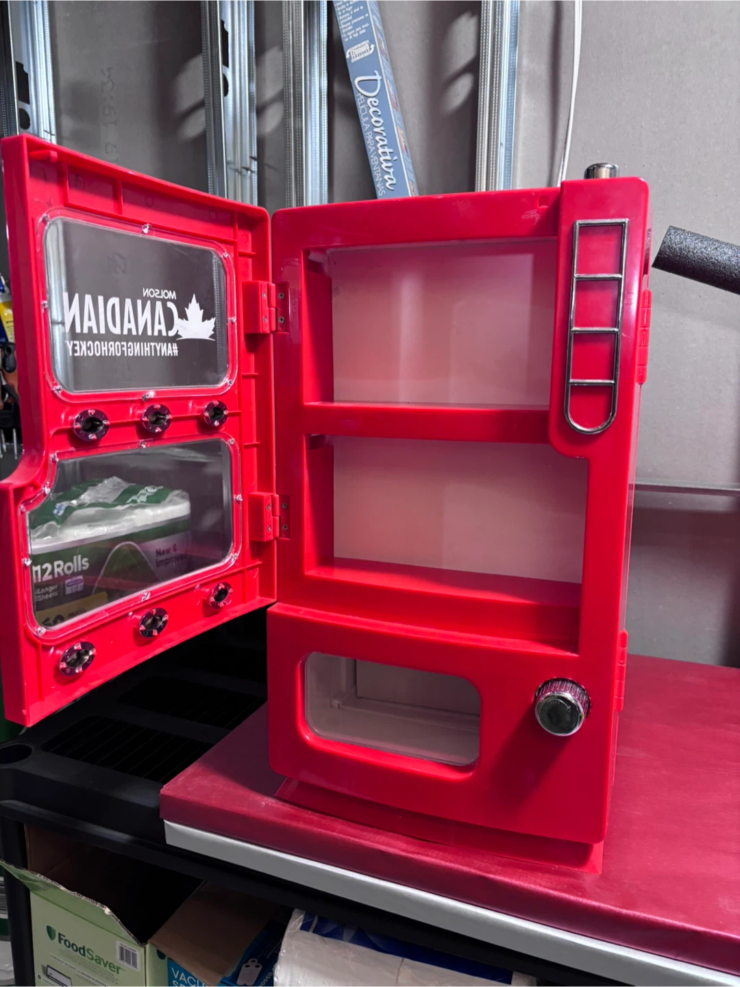 Molson Canadian Red Vending Machine Mini Fridge - photo 2
