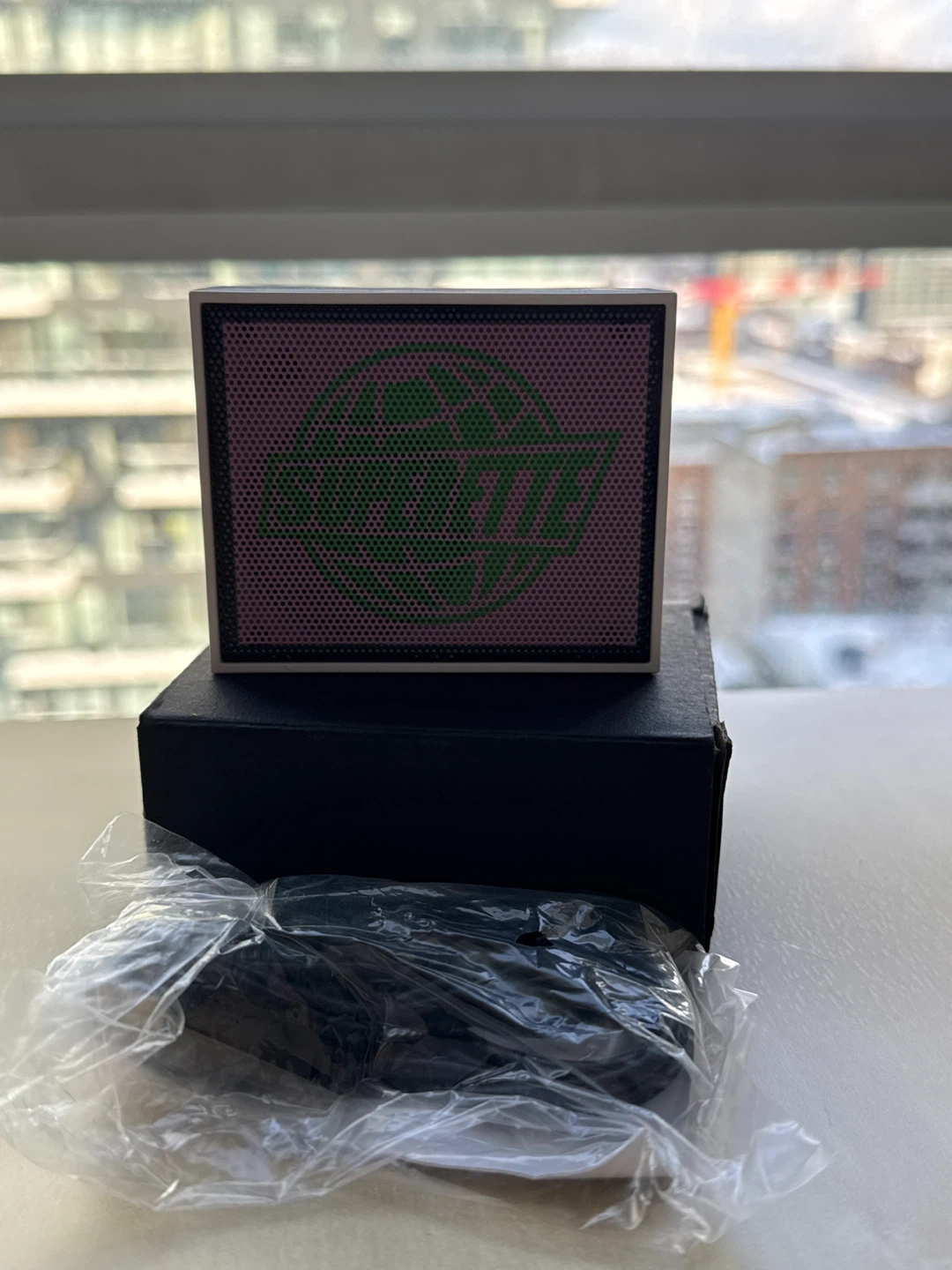 Superette Bluetooth Display speaker