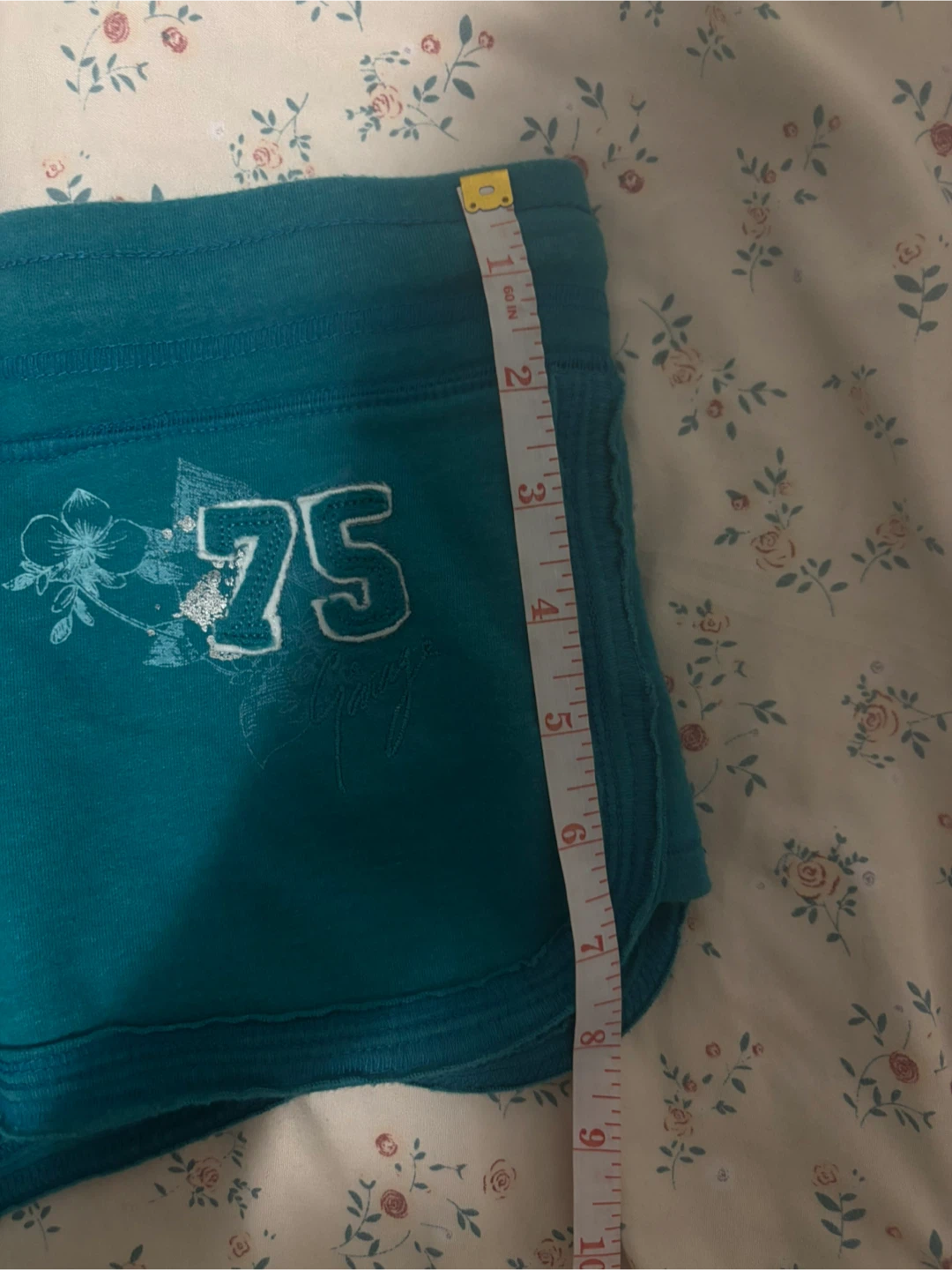 2000s Garage Blue Shorts with '75' Graphic - Size S/P - photo 4