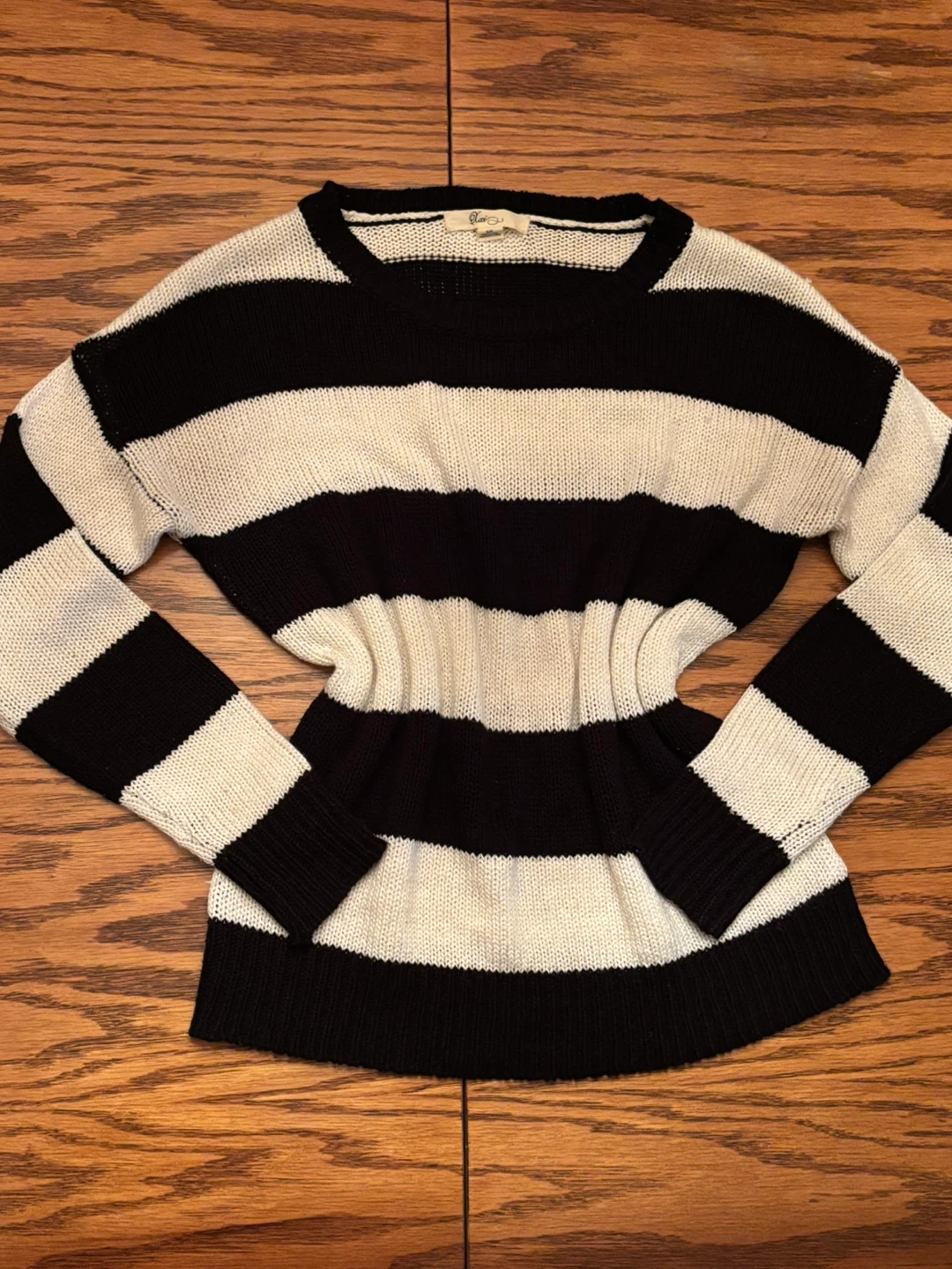 Striped Knit Sweater - Black/White