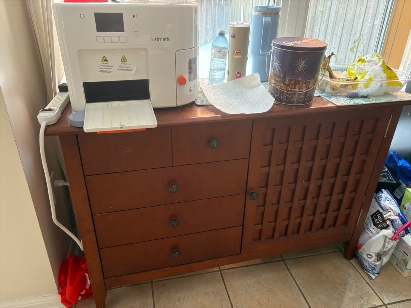 MUST GO - Wood Dresser with Cabinet - photo 3