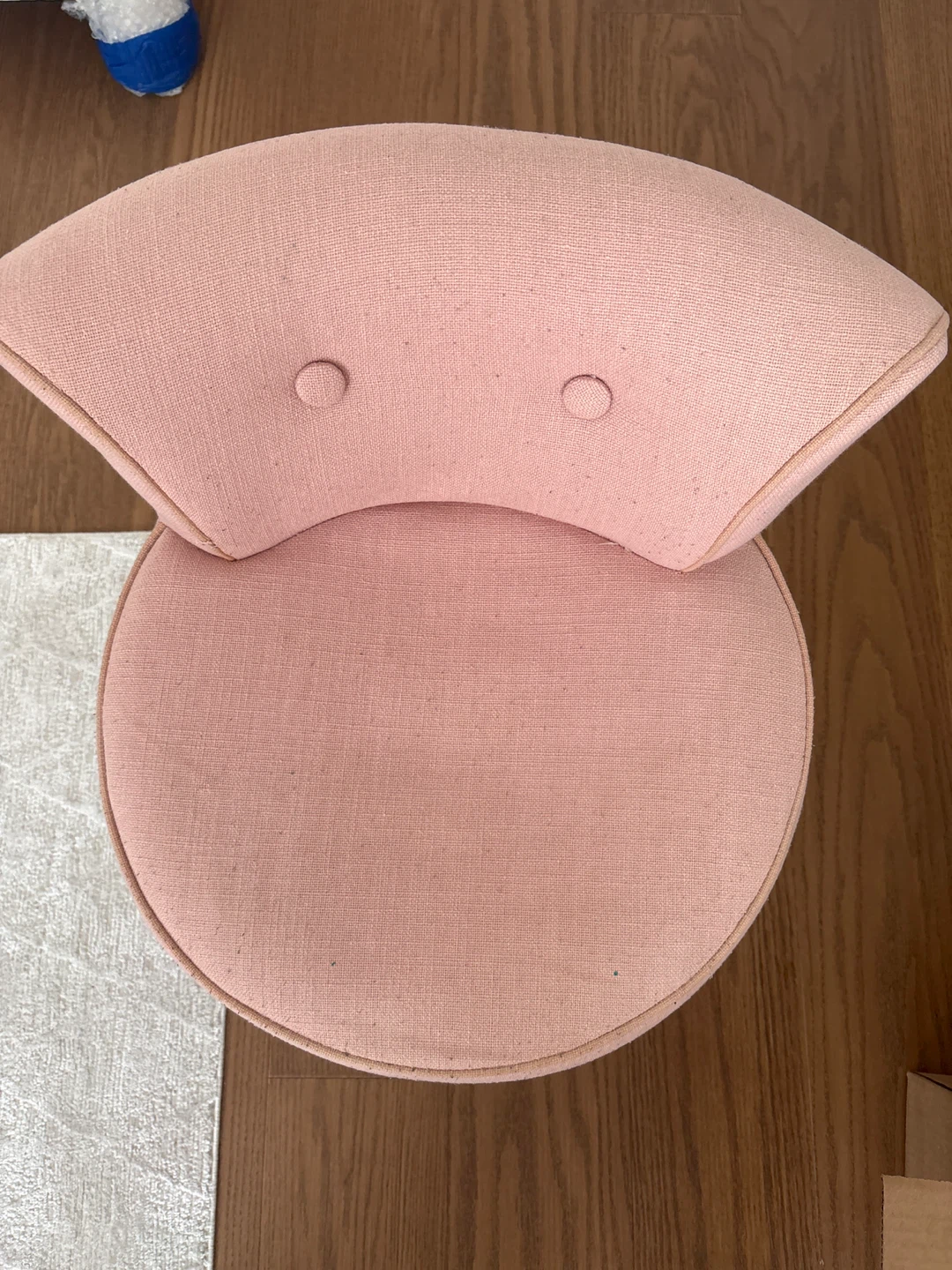 Pink Accent Chair - photo 2
