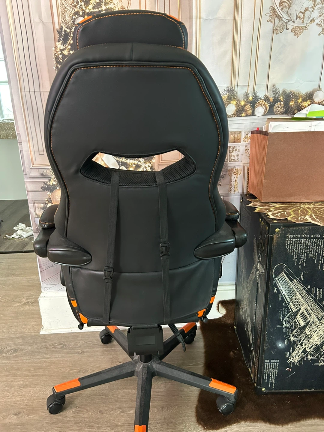 FTW Gaming Chair - Black and Orange - photo 2