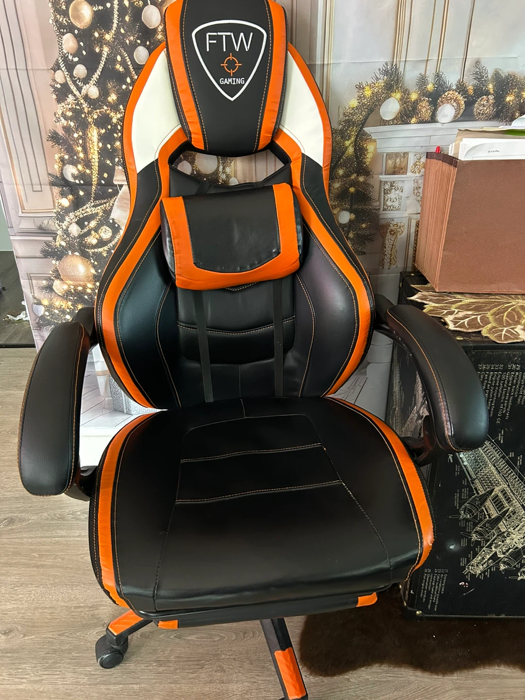 FTW Gaming Chair - Black and Orange - photo 3